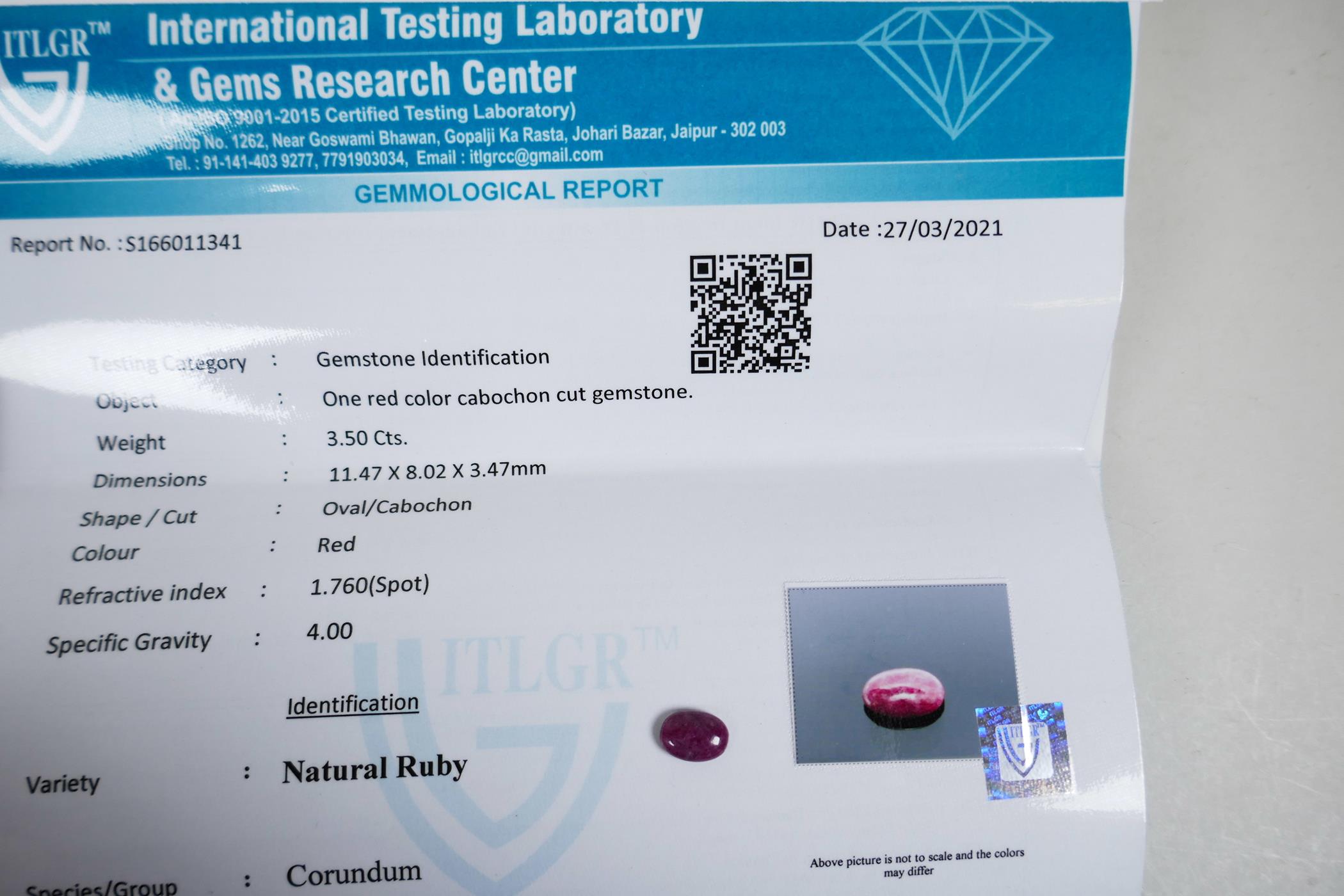 A 3.50 ct natural ruby oval cabochon, ITLGR certified, with certificate - Image 5 of 10