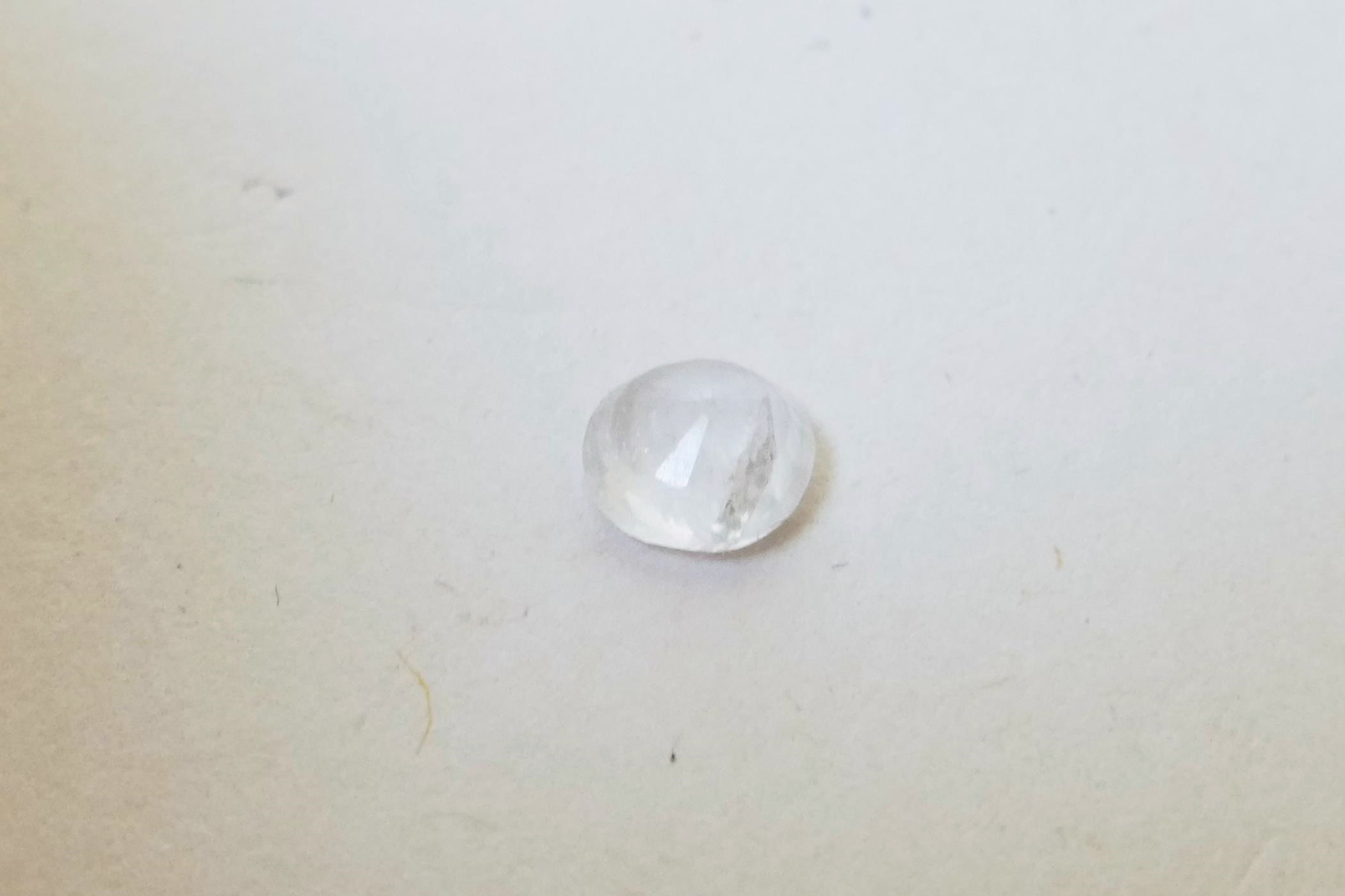 A 0.62ct white sapphire, round mixed cut, IDT certified, with certificate - Image 2 of 3