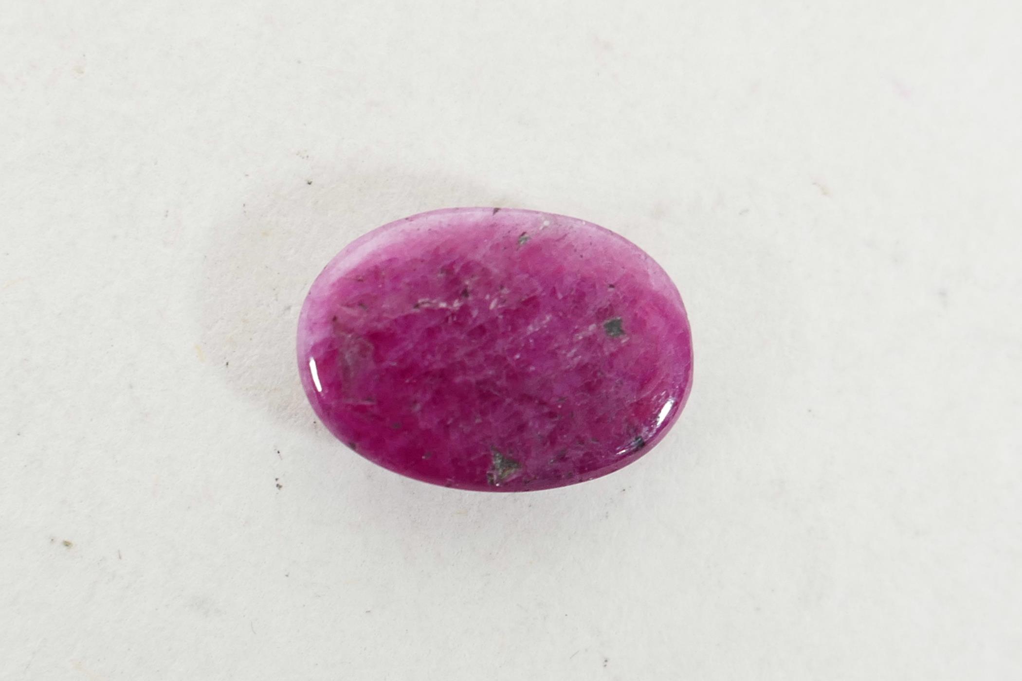 A 3.50 ct natural ruby oval cabochon, ITLGR certified, with certificate - Image 4 of 10