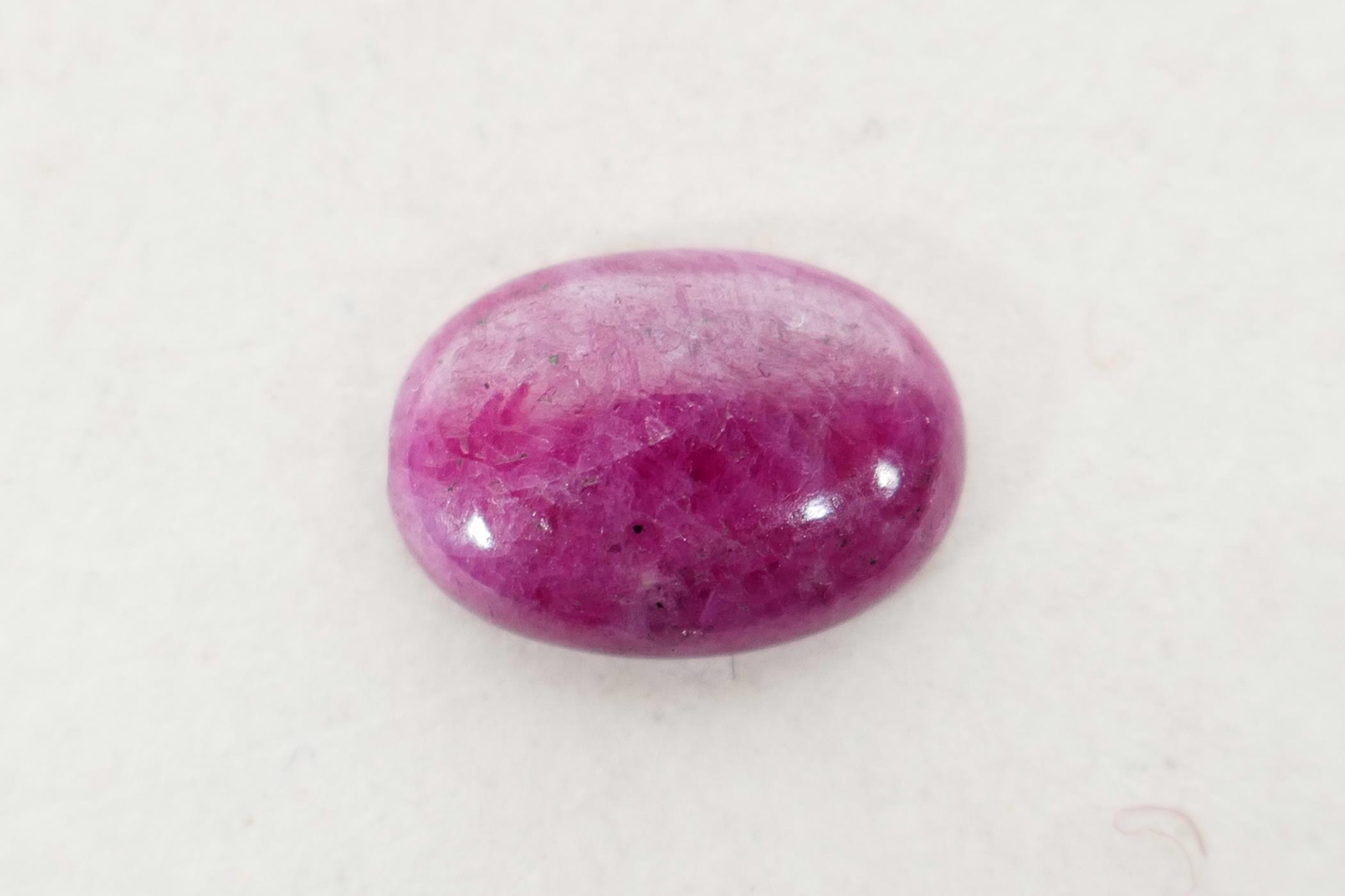 A 3.50 ct natural ruby oval cabochon, ITLGR certified, with certificate - Image 6 of 10