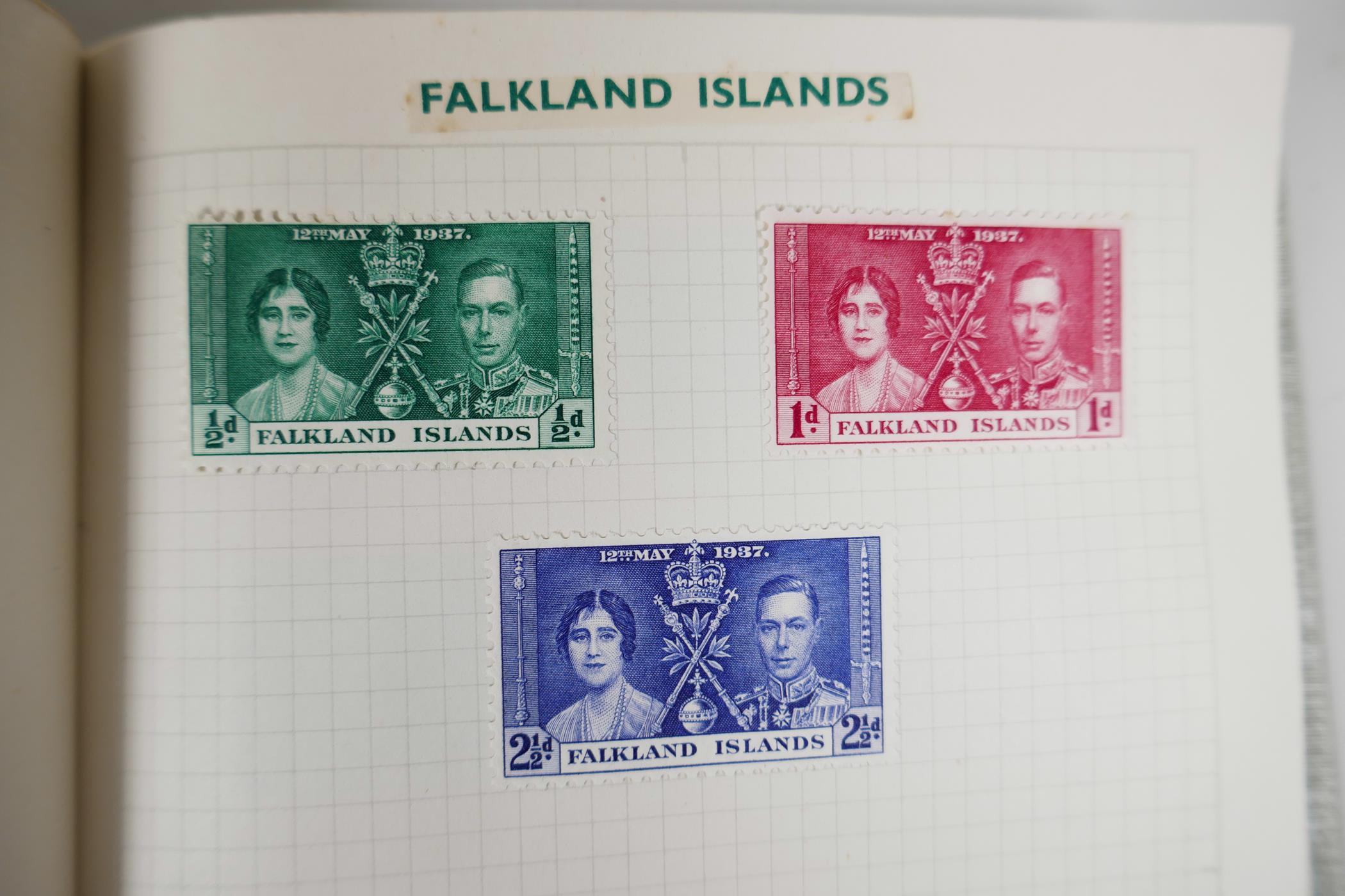 For postage stamp enthusiasts: a ‘Coronation 1937 Stamps of the Empire’ album - Image 6 of 11