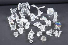 A collection of twenty five Swarovski crystal animals, largest 2½" high (25)