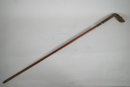An antique cane walking stick with horn handle carved in the form of a horse's hoof, 35" long