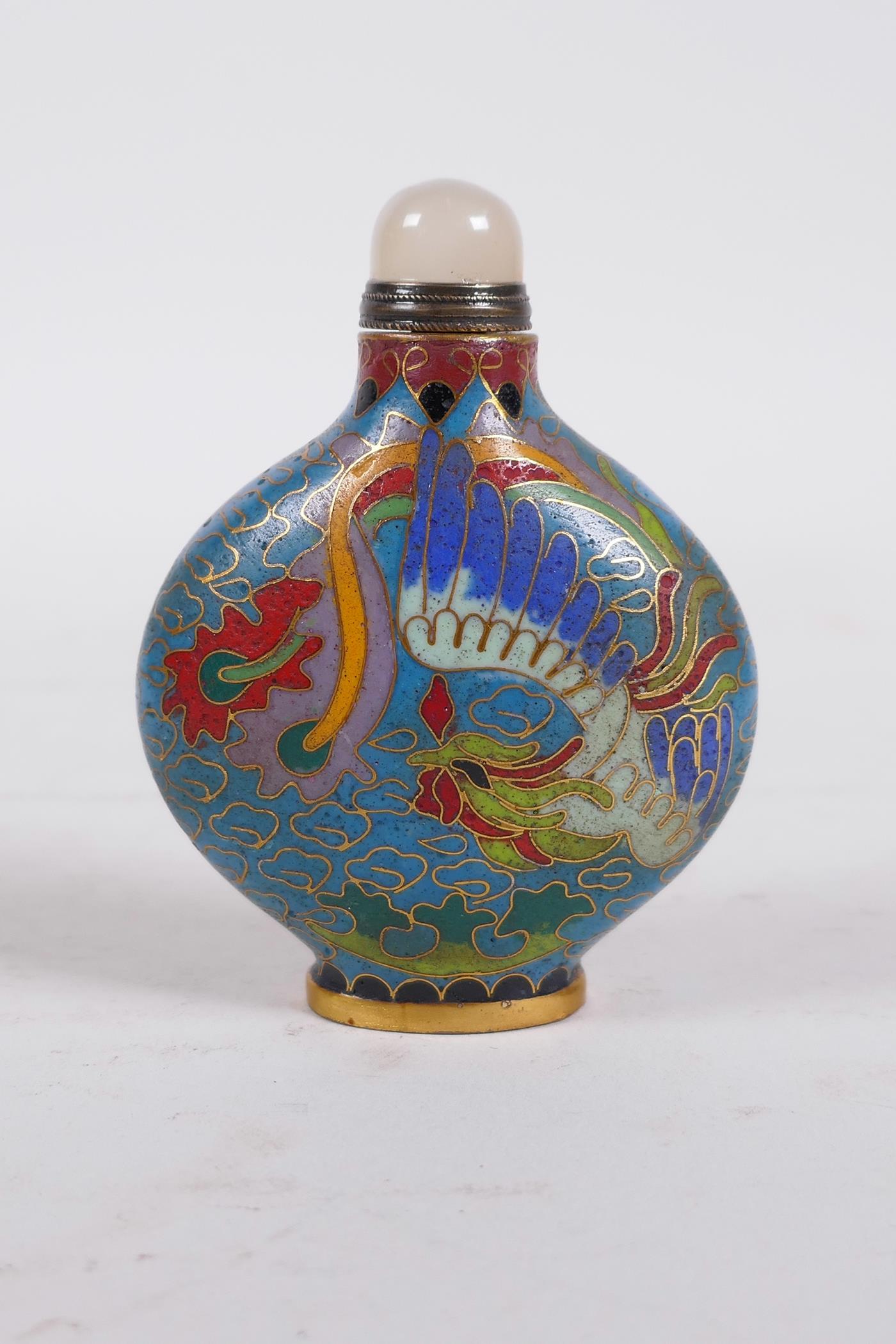 A Chinese cloisonne snuff bottle decorated with a dragon and phoenix in flight, 4 character mark - Image 2 of 3