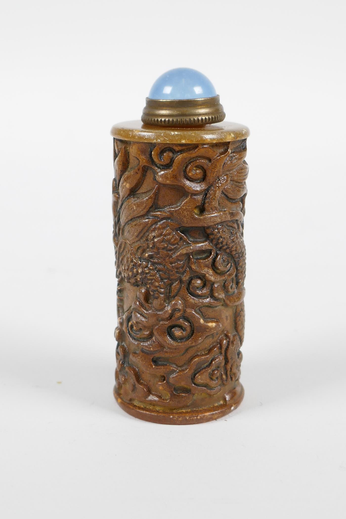 A Chinese soapstone snuff bottle with carved dragon decoration, 3" high - Image 2 of 5