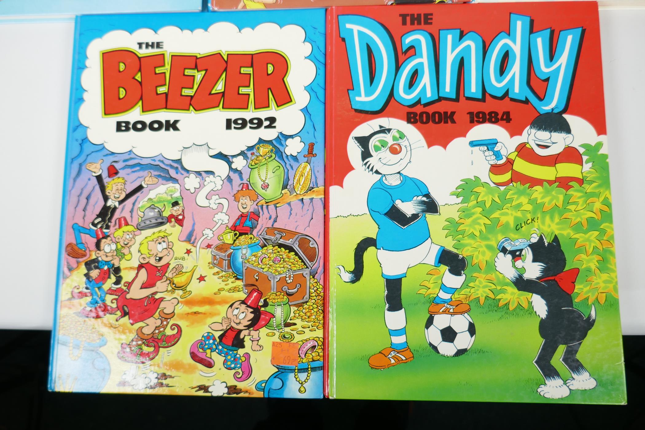 Four children's annuals, The Dandy 1984, The Beano 1984-85 and 1997, and The Beezer 1992 - Image 2 of 3