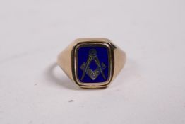 A 9ct gold signet ring with swivel panel, blank one side and enamelled Masonic emblem verso, 4.9g,