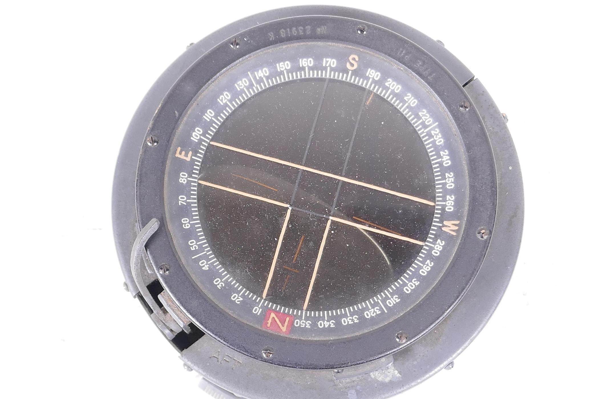 A WWII aircraft compass, No 6A/1672, as fitted in the Spitfire Hurricane etc, 5" diameter - Image 2 of 3