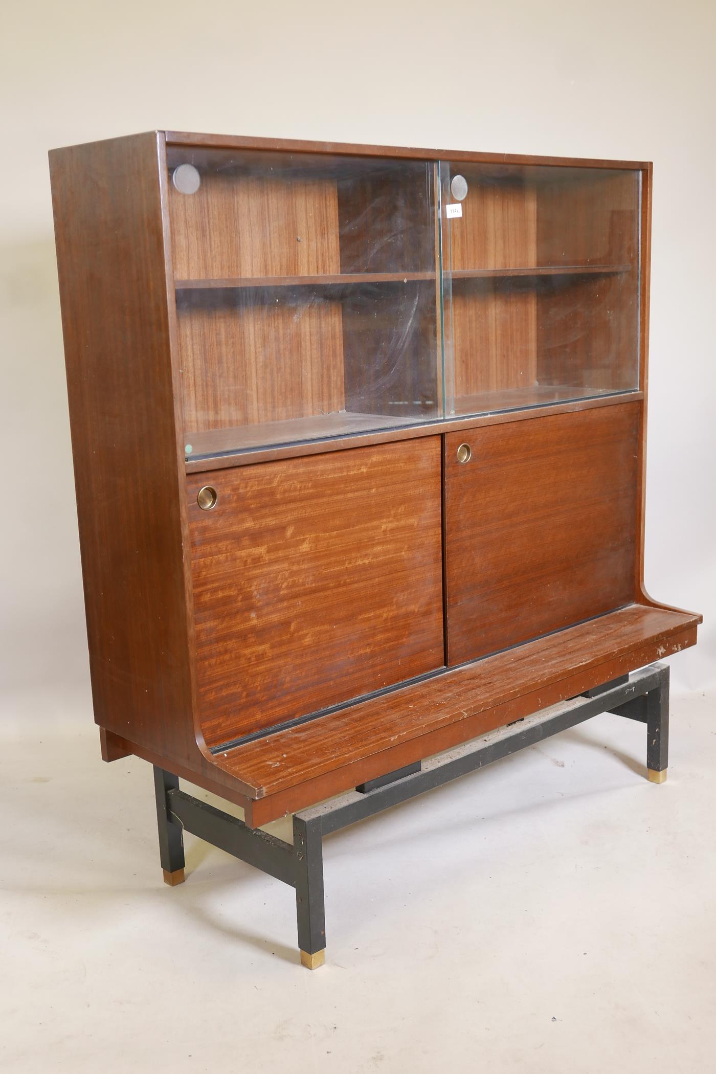 E. Gomme, G Plan mid century mahogany side cabinet with sliding doors and ebonised base, 48" x 18" x - Image 3 of 3