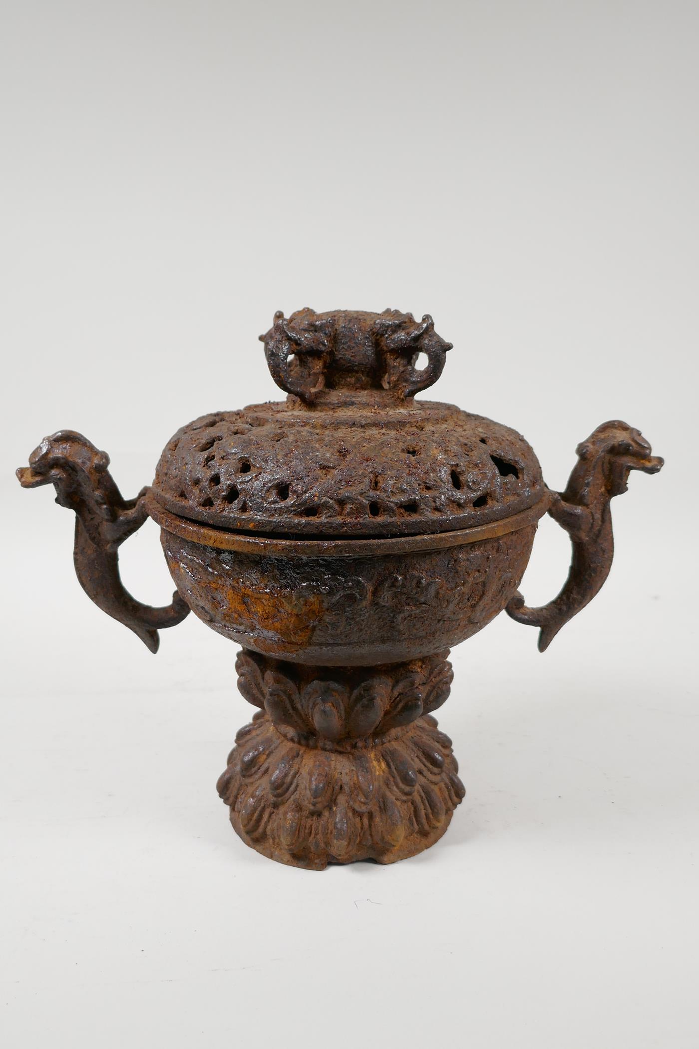 A cast iron censer with two dragon shaped handles, and a pierced cover, Chinese, 9" high - Image 5 of 6