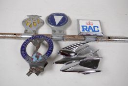A vintage chrome plated 'Swallow' radiator cap, 5½" long together with a badge bar with AA, RAC,