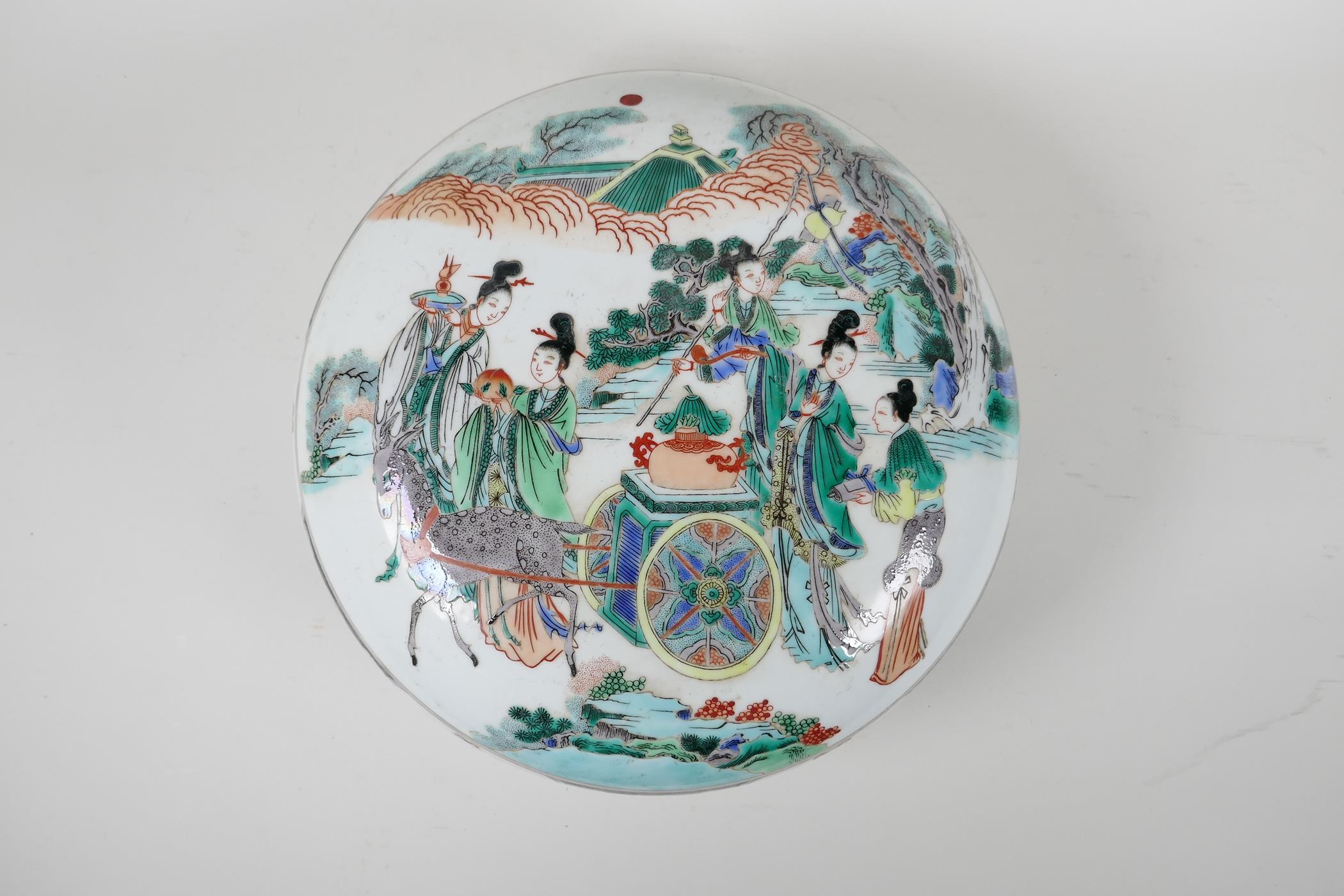 A Chinese famille vert porcelain box and cover, decorated with women and deer in a landscape, 11½" - Image 2 of 4