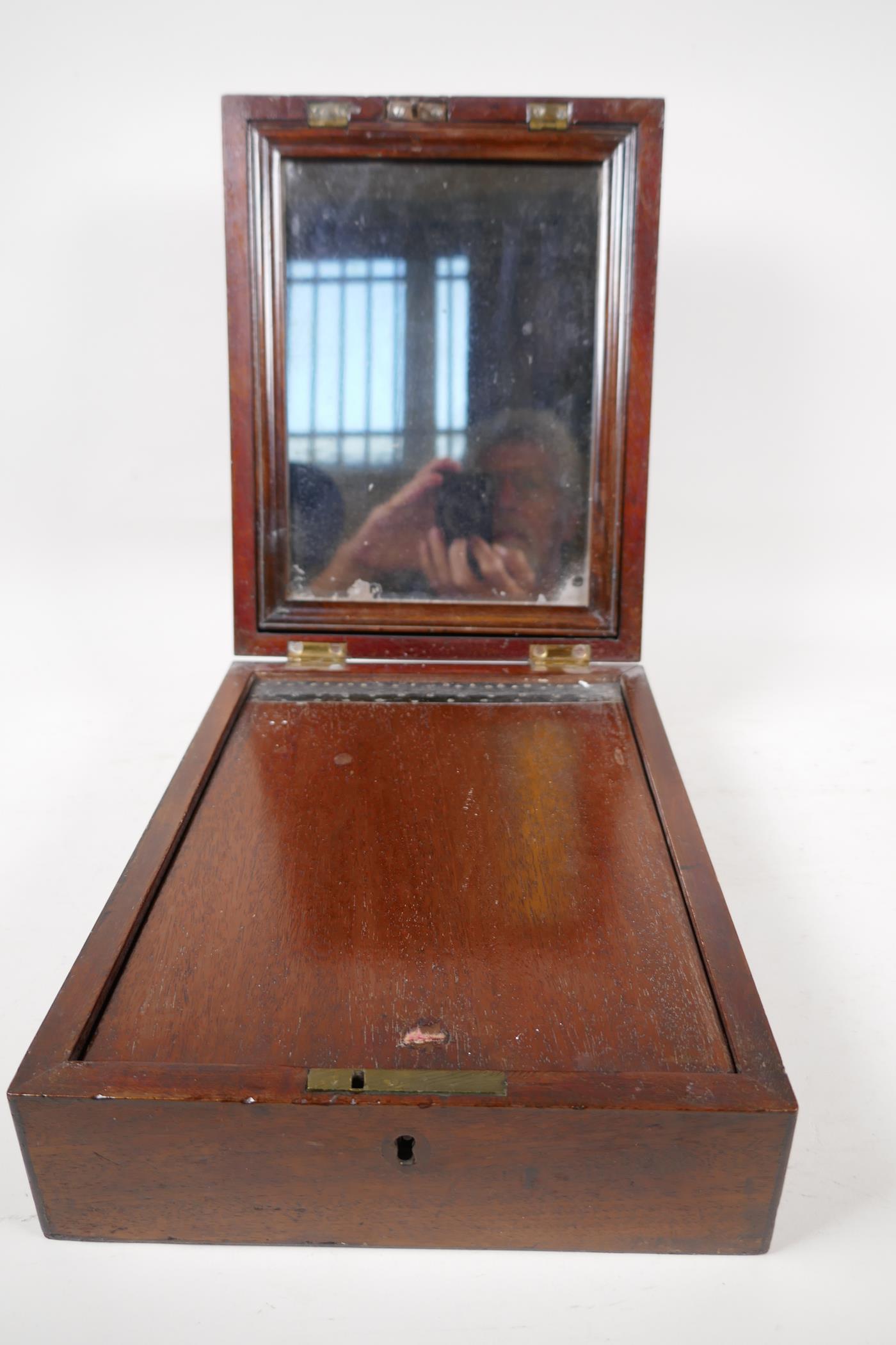 A C19th mahogany vanity box with mirror and fitted trays, 8" x 11" x 3" - Image 3 of 4