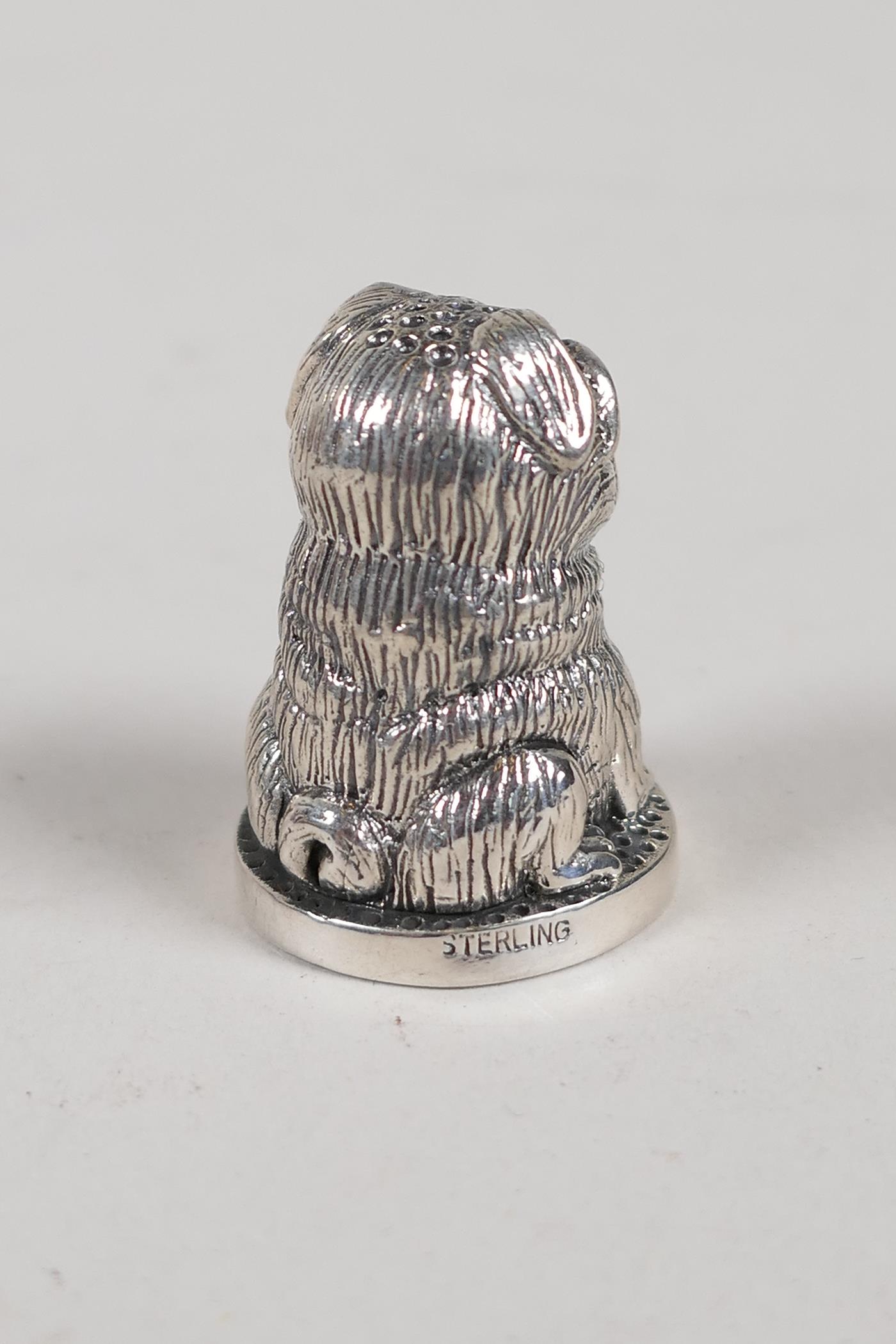 A sterling silver thimble in the form of a pug dog, 1" high - Image 3 of 3