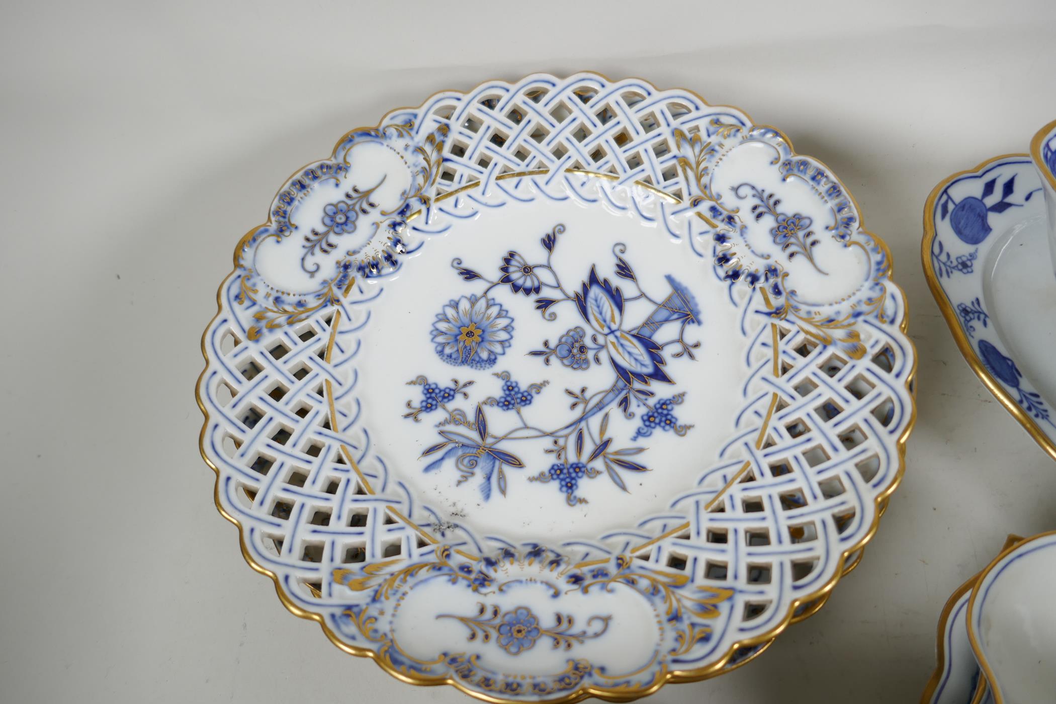 A part service of Meissen Onion pattern tea and dinner ware to include pierced rim plates, gravy - Image 5 of 8