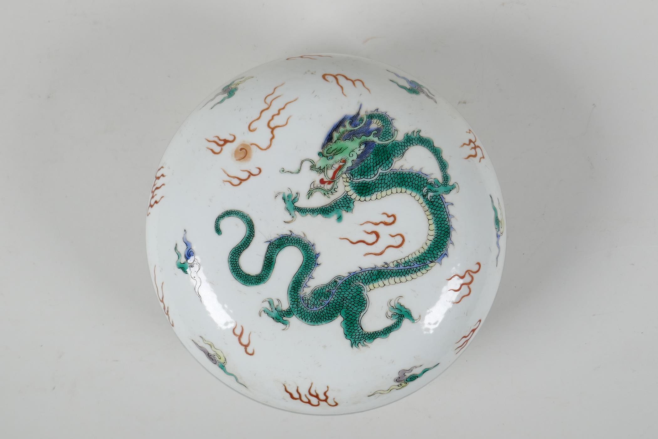 A Chinese Kangxi style famille vert porcelain box & cover, decorated with a dragon chasing the - Image 2 of 5