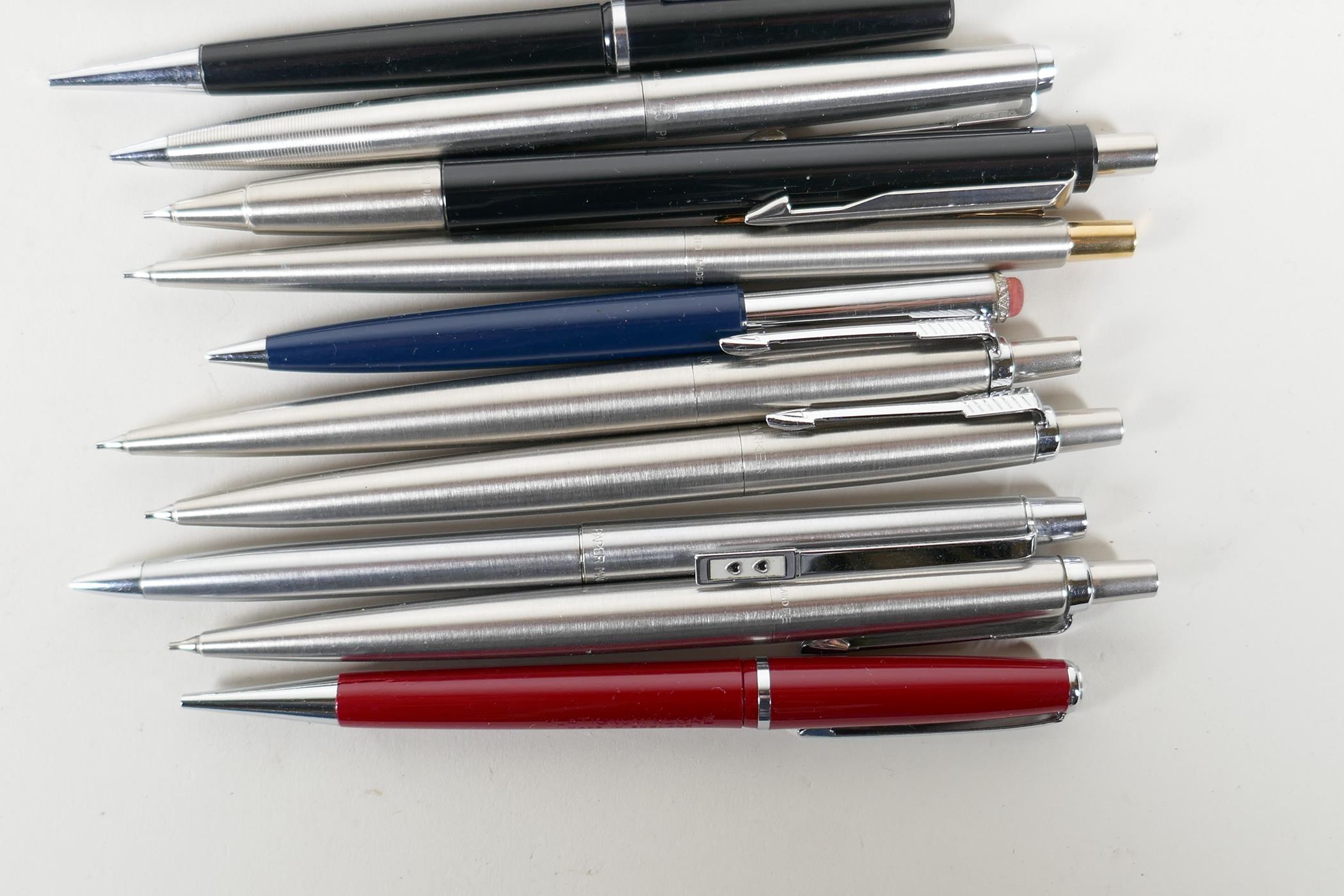 A collection of 25 propelling pencils, mostly Parker - Image 5 of 5