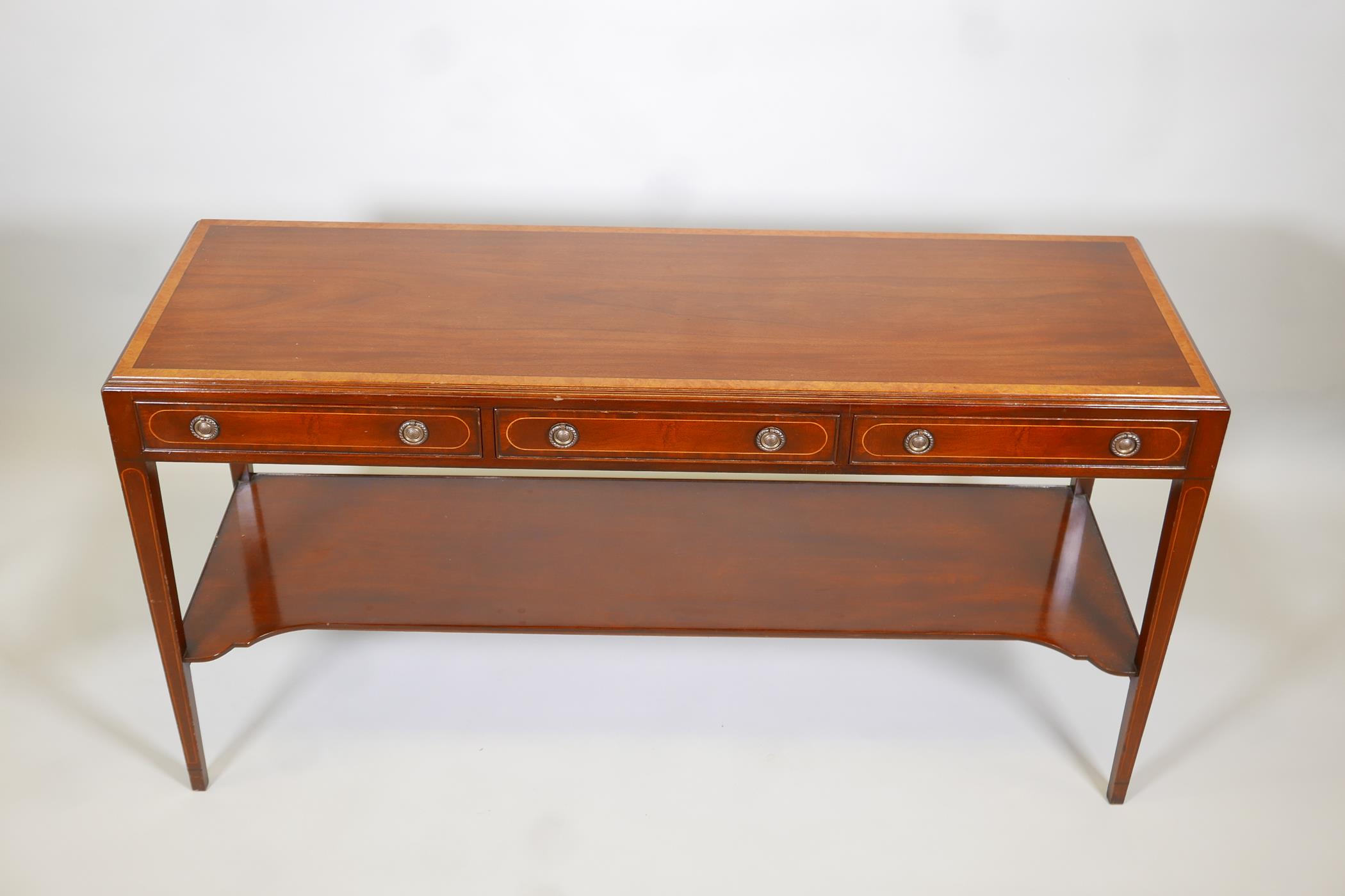 Georgian style mahogany side table/buffet with burr walnut crossbanded top over three drawers and - Image 2 of 4