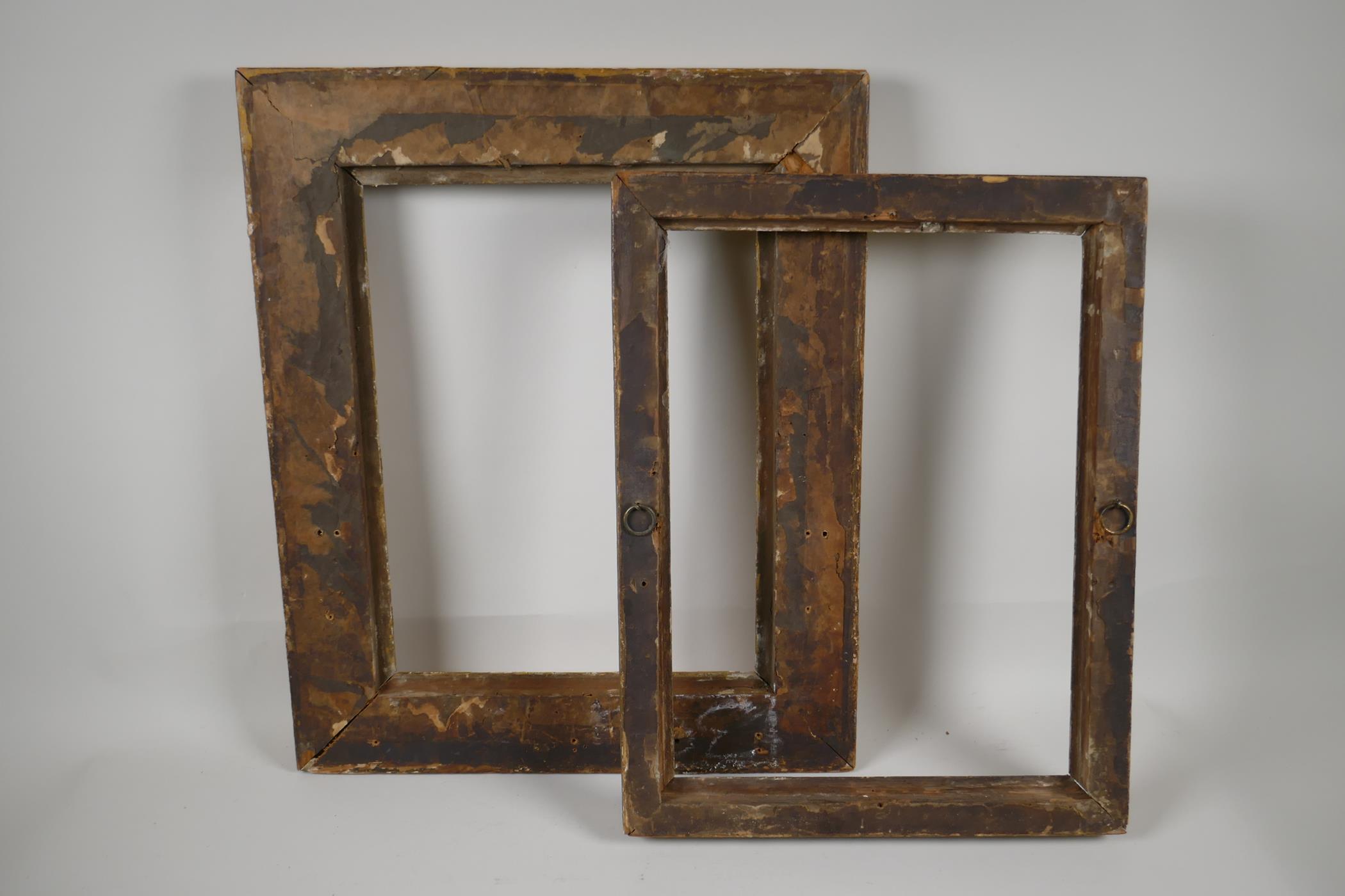 Two early C19th giltwood picture frames, having carved bead decoration. Largest rebate 15" x 10½" - Image 4 of 4