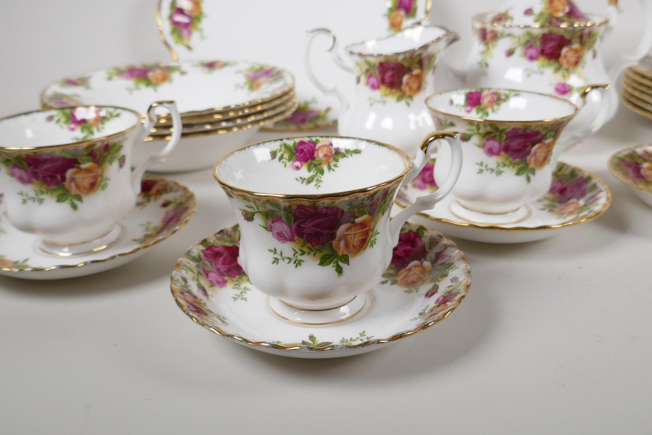 A Royal Albert Old Country Rose part dinner & tea service to include 6 dinner plates, 6 side plates, - Image 2 of 6