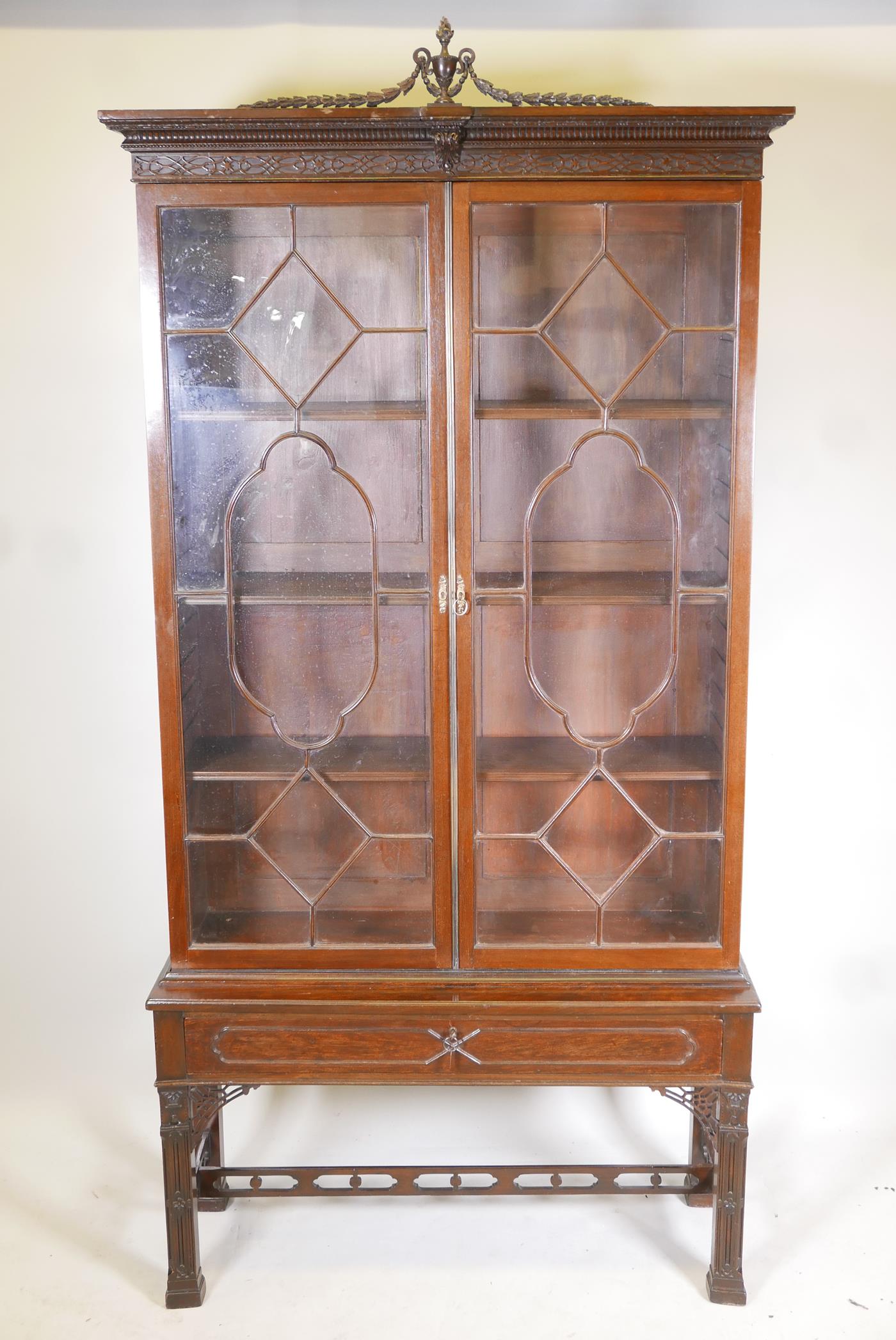 A 19th C Mahogany Chinese Chippendale style display cabinet, the upper section with two astral - Image 2 of 7