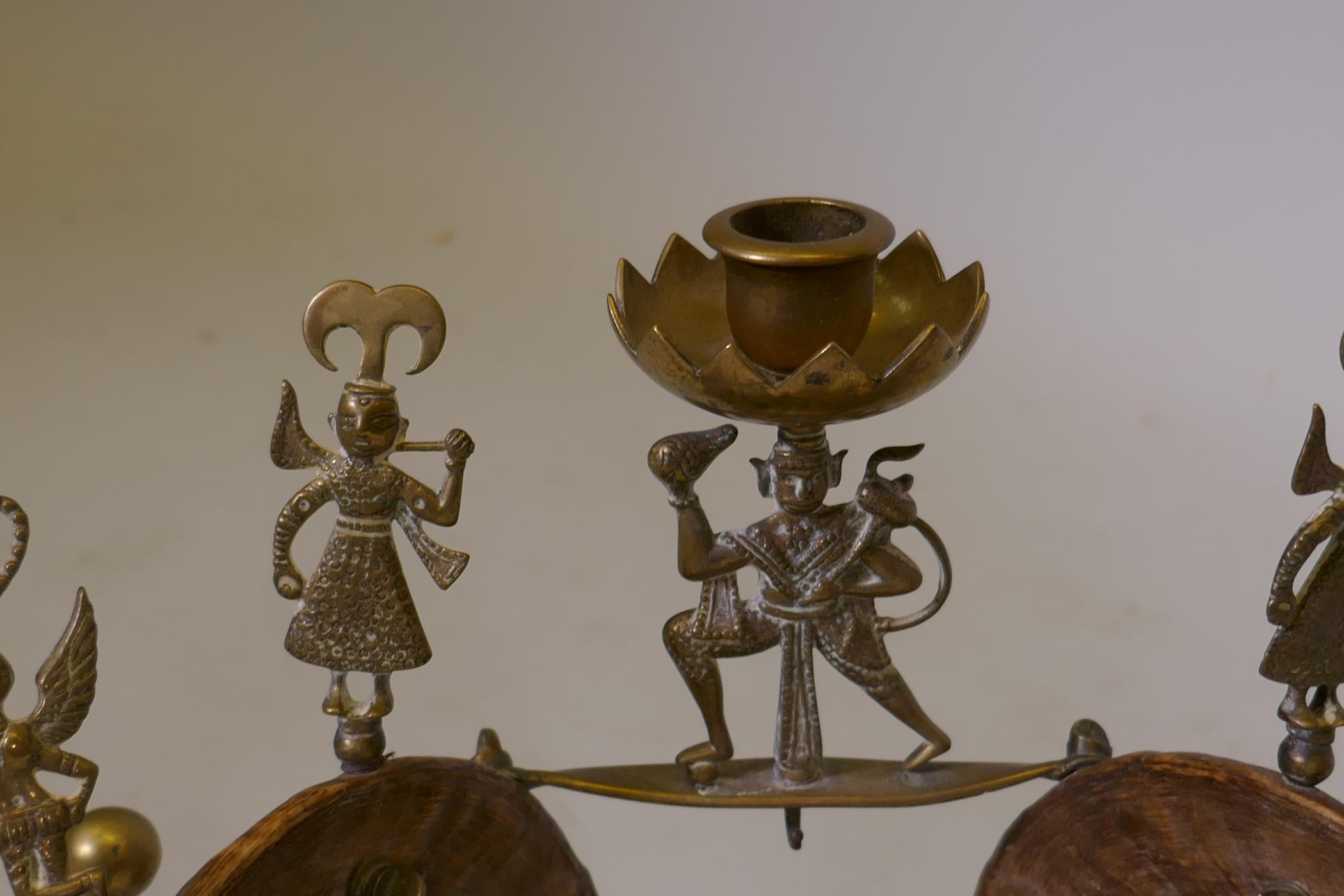 Antique Anglo Indian desk stand with inkwell and ram's horn decoration, with brass mounts, 9" high - Image 3 of 4