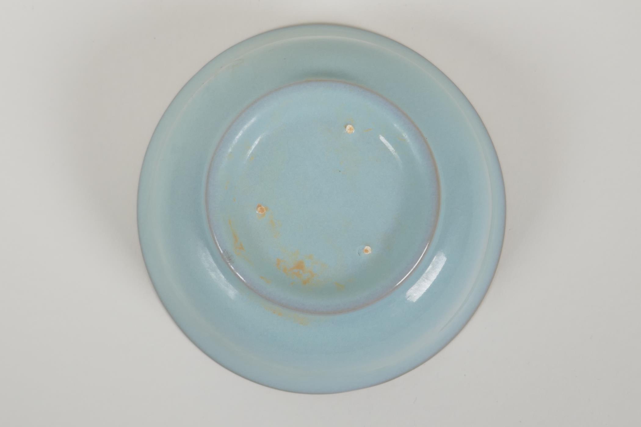 A Chinese celadon Ru ware style porcelain rice bowl, 5½" diameter - Image 6 of 6
