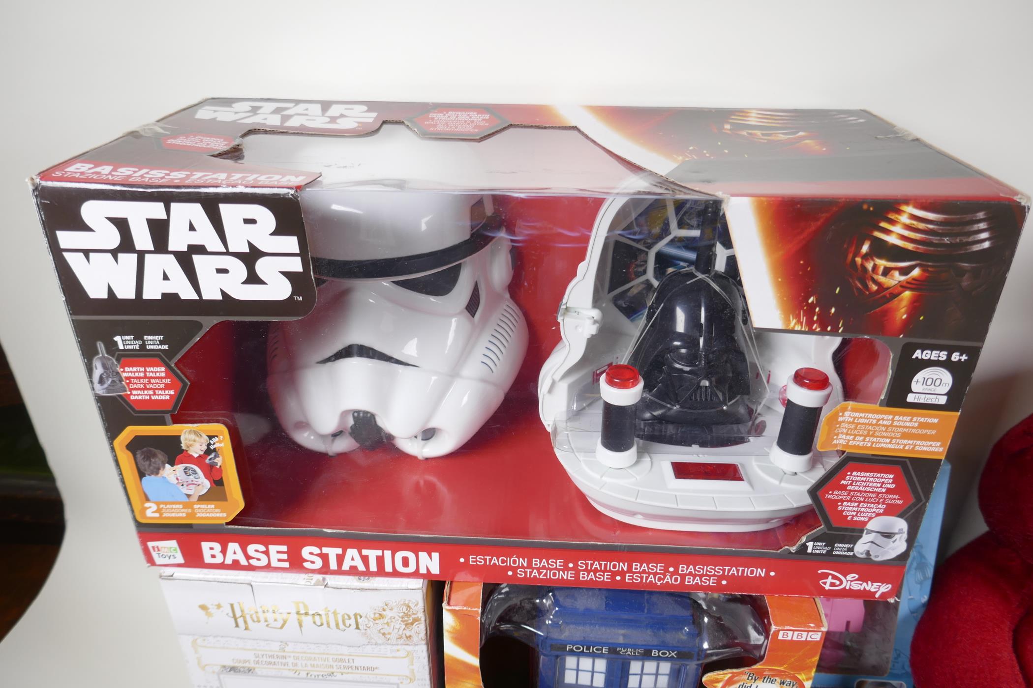 A quantity of boxed toys to include Star Wars, Harry Potter, Dr Who, aircraft of the aces and - Image 3 of 6