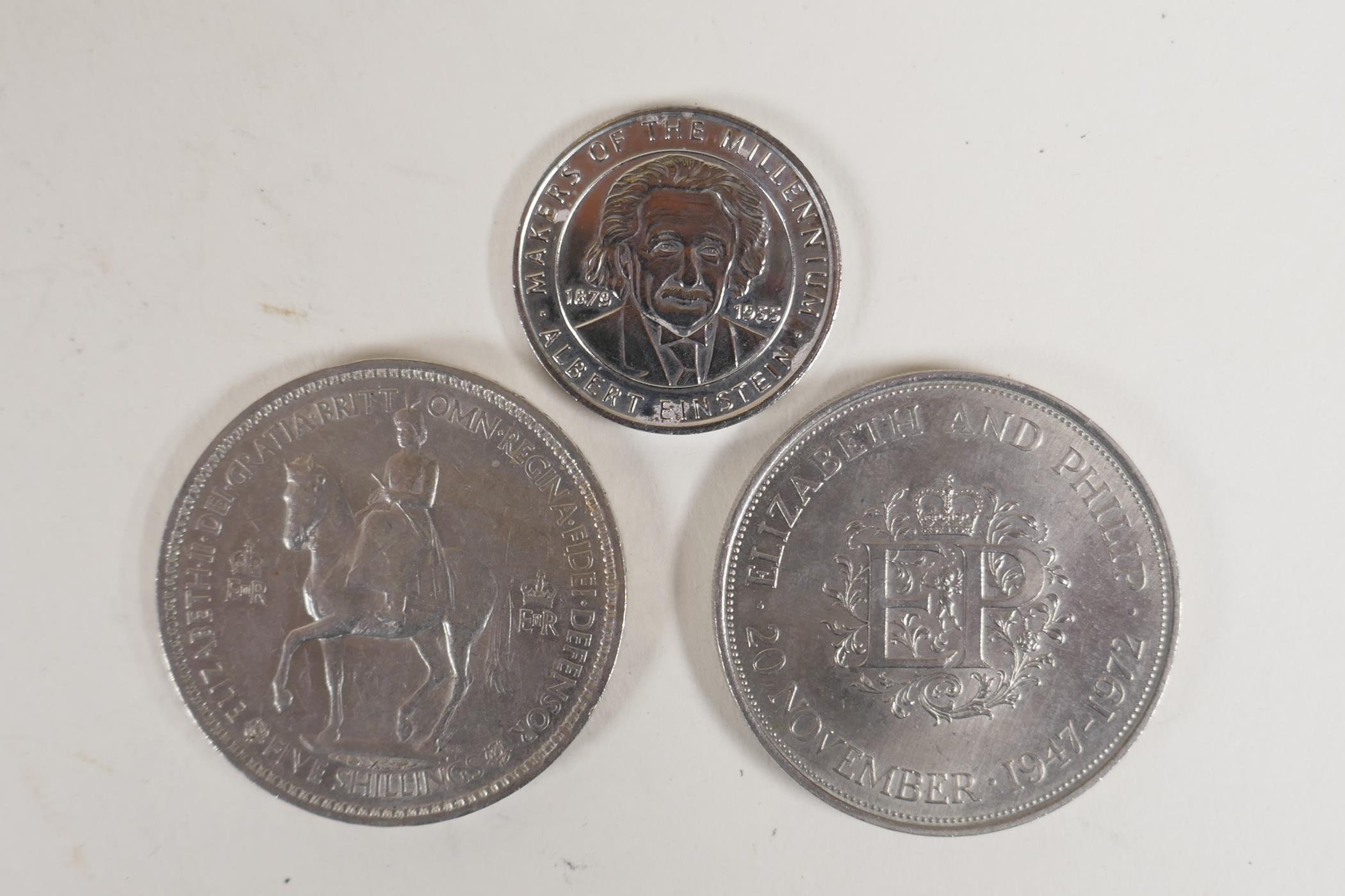 A £5 silver proof coin, in case with C.O.A., two Elizabeth II Crowns and a Lusitania medal in box - Image 5 of 8