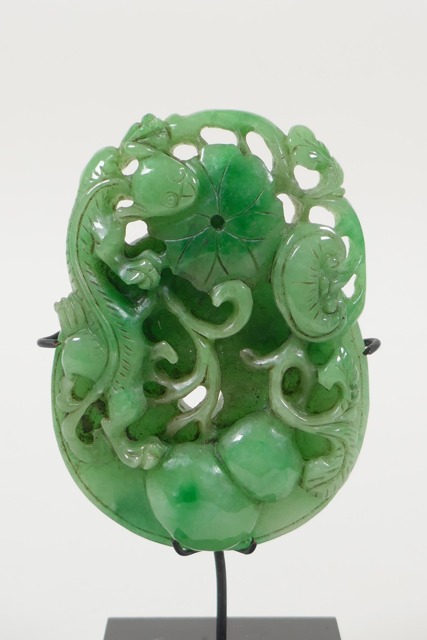 A Chinese apple jade carving of kylin, gourds and a pi disc, mounted on a display stand, 5" high - Image 2 of 3