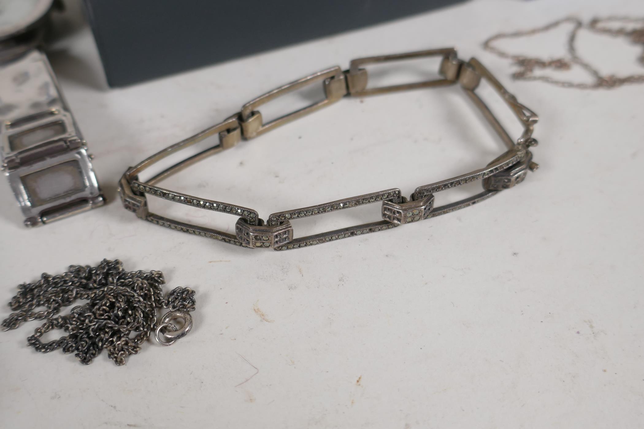 An Art Deco 935 silver and marcasite link bracelet, a silver gilt pendant on chain, a silver - Image 5 of 7