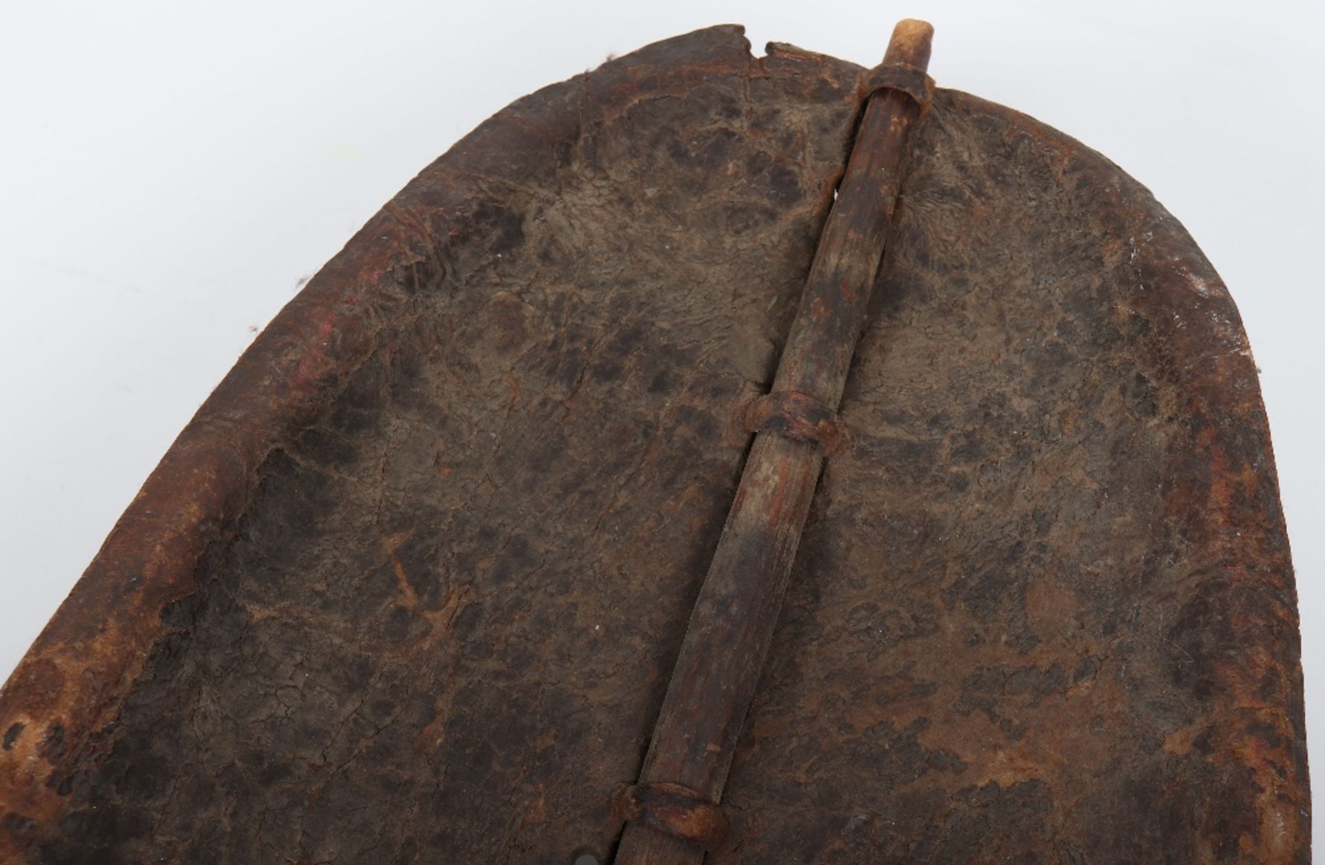 Large Nuer Tribe South Sudan Warriors Battle Shield - Image 7 of 8