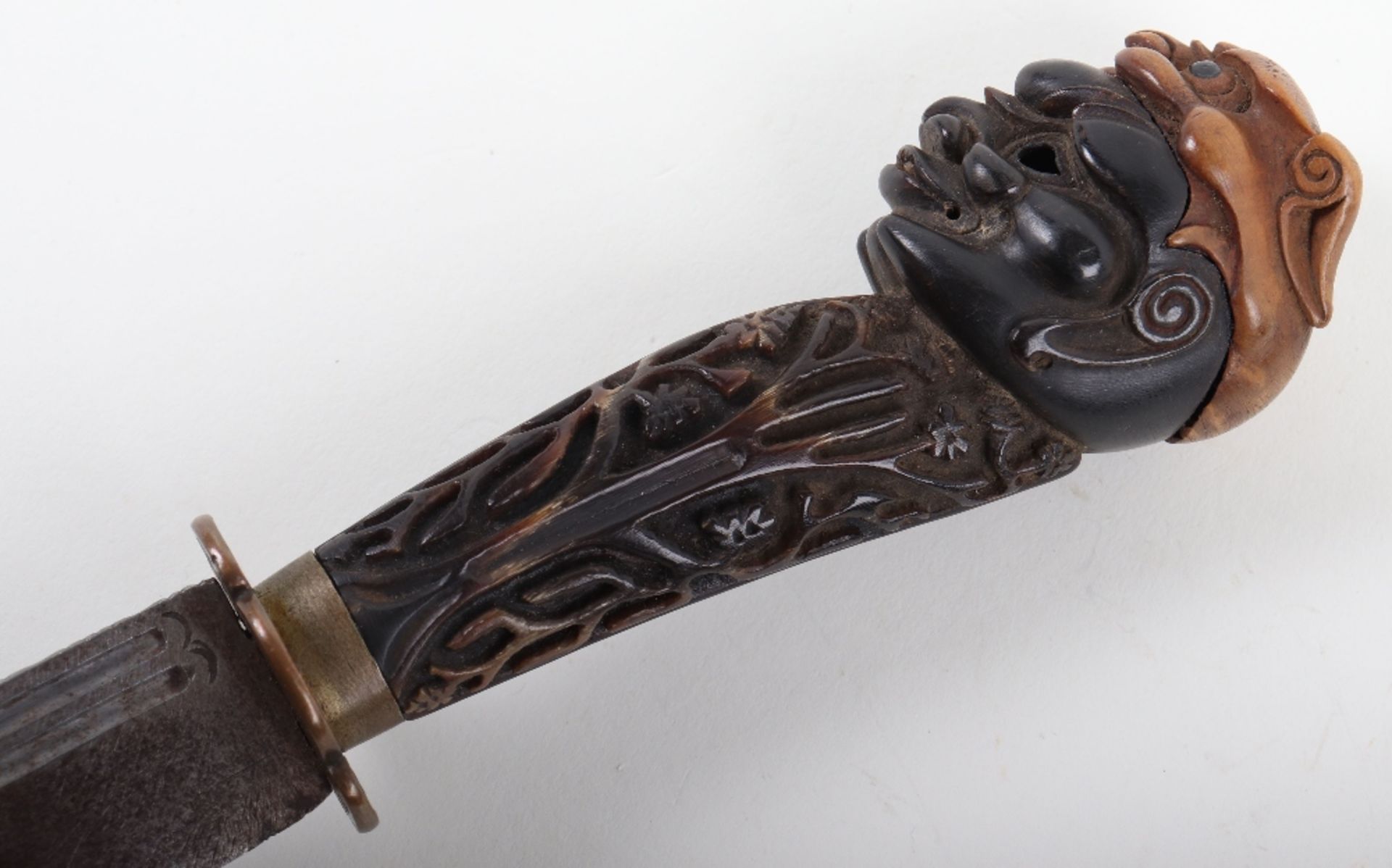 Charming Far-Eastern Dagger Possibly Chinese or from Hong Kong, Early 20th Century - Image 5 of 9