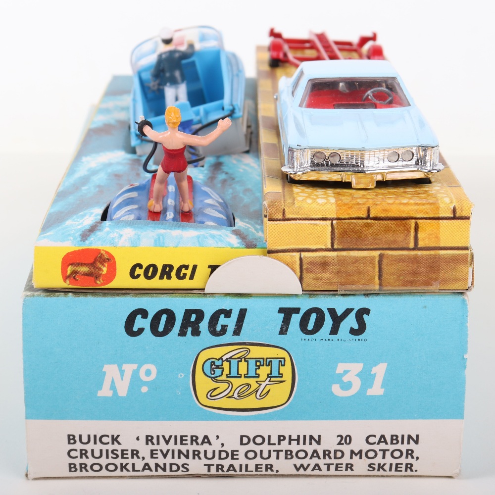 Corgi Toys The ‘Riviera’ Gift Set 31 - Image 4 of 5