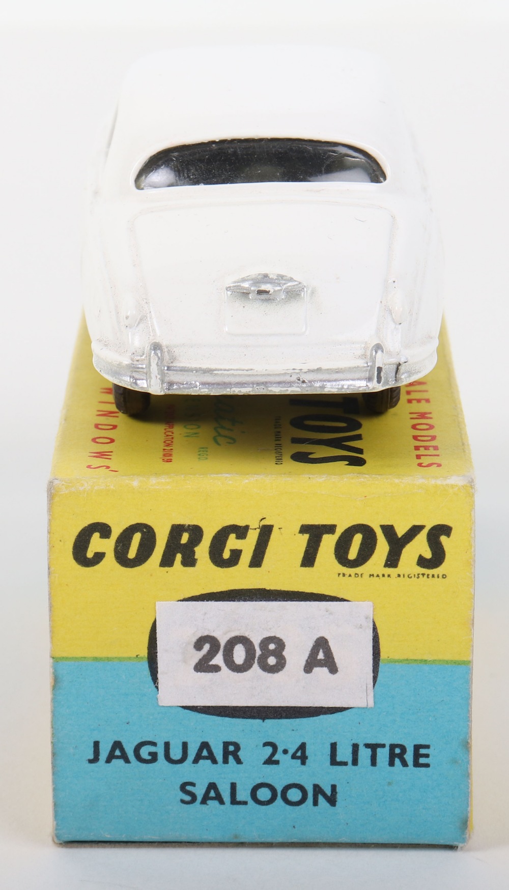 Corgi Toys 208 Jaguar 2.4 Litre Saloon Car - Image 4 of 5