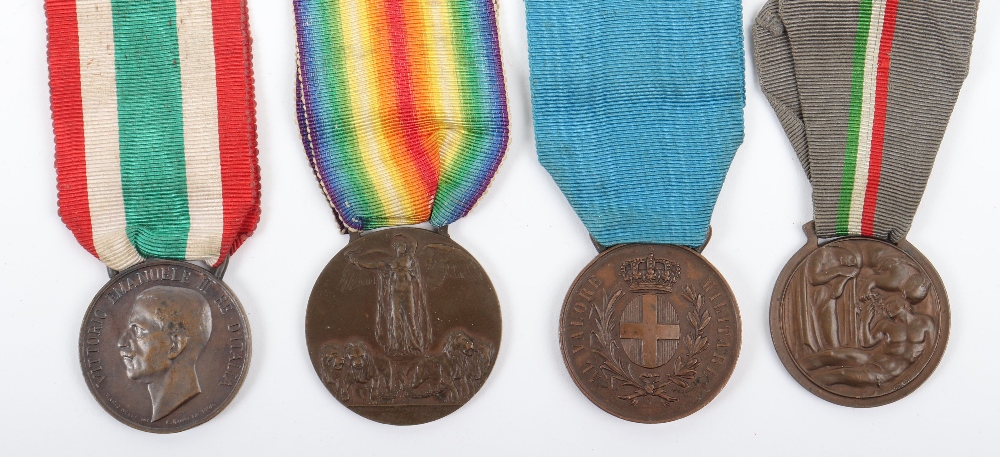 WW1 Italian Al Valore Casualty Medal Group