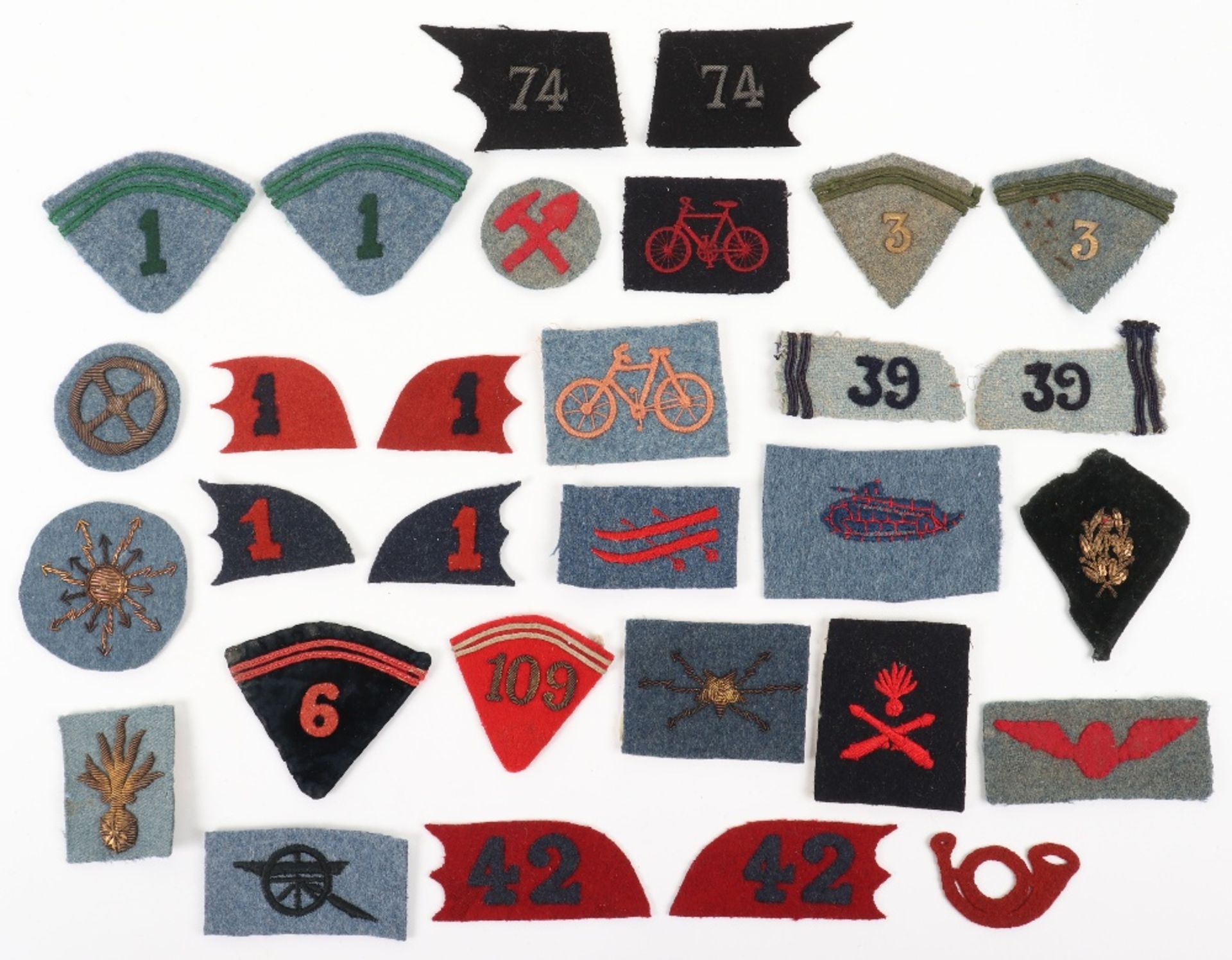 Collection of WW1 French Cloth Insignia