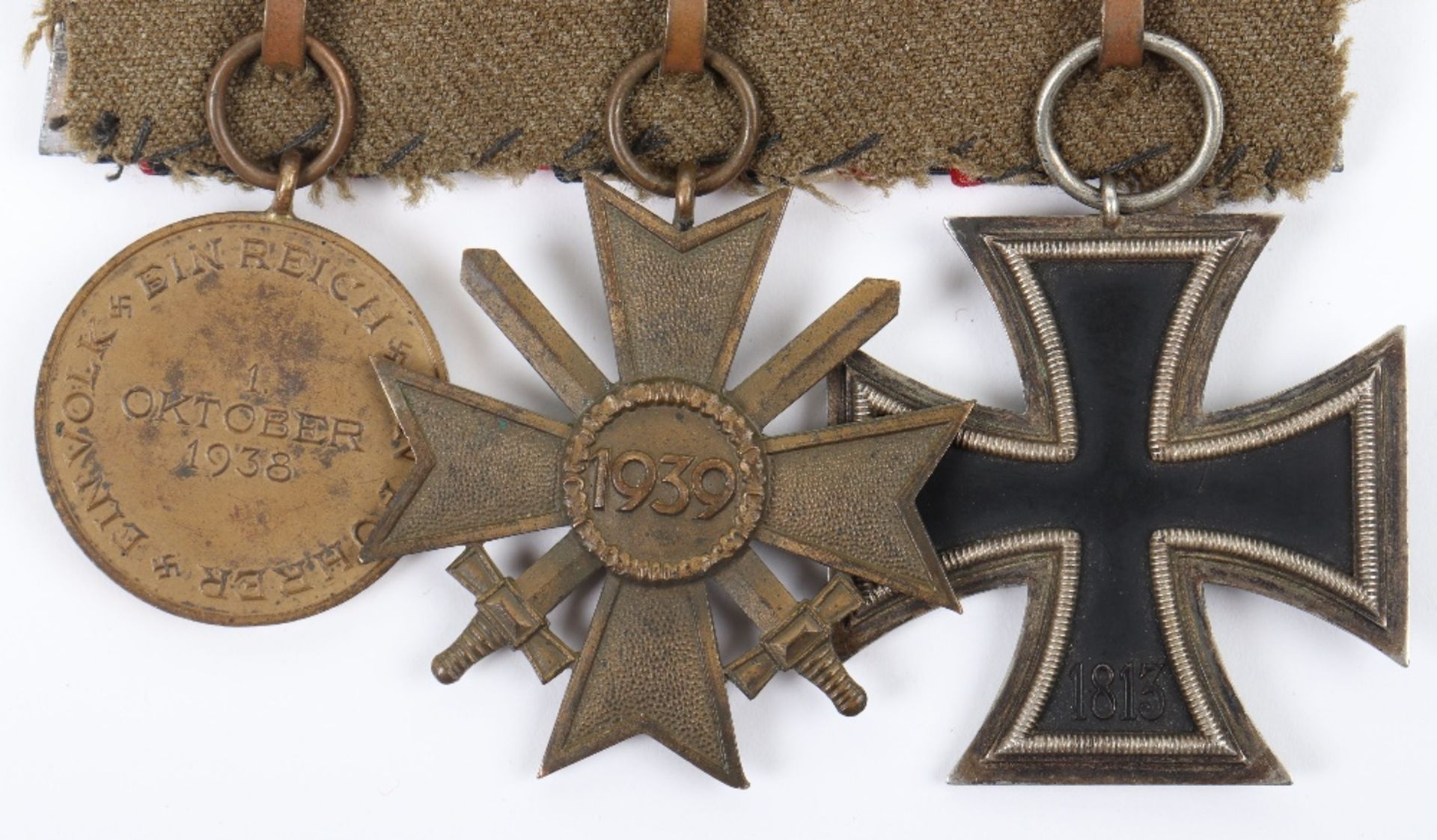 Third Reich Iron Cross Court Mounted Medal Trio - Bild 4 aus 4