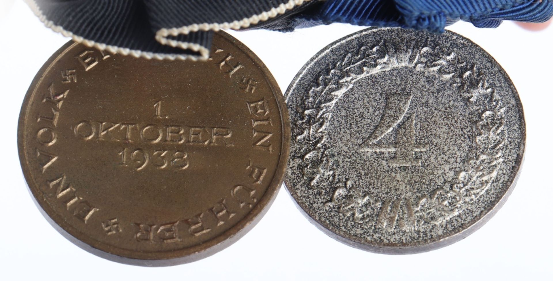 WW2 German Armed Forces Court Mounted Medal Pair - Image 5 of 6