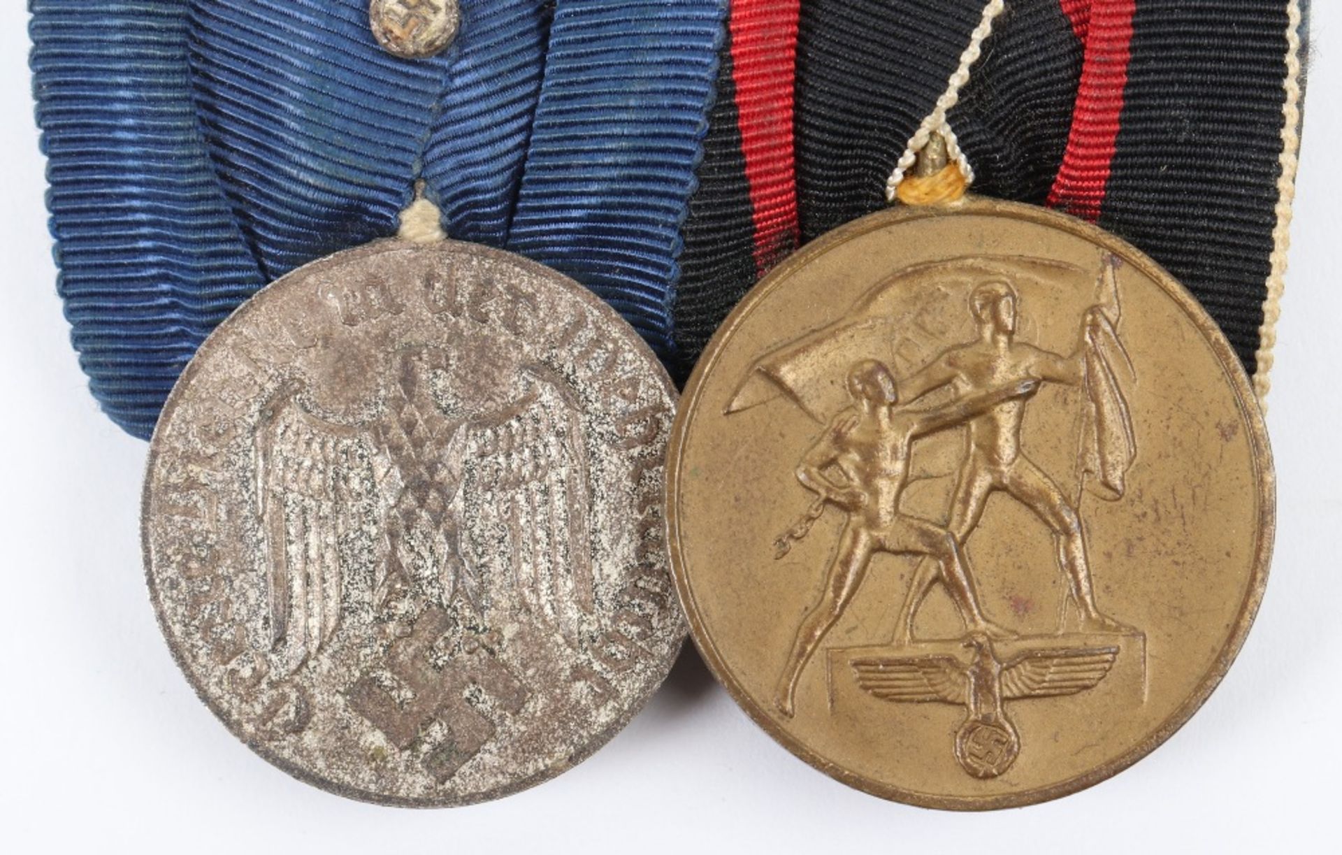 WW2 German Armed Forces Court Mounted Medal Pair - Image 2 of 6