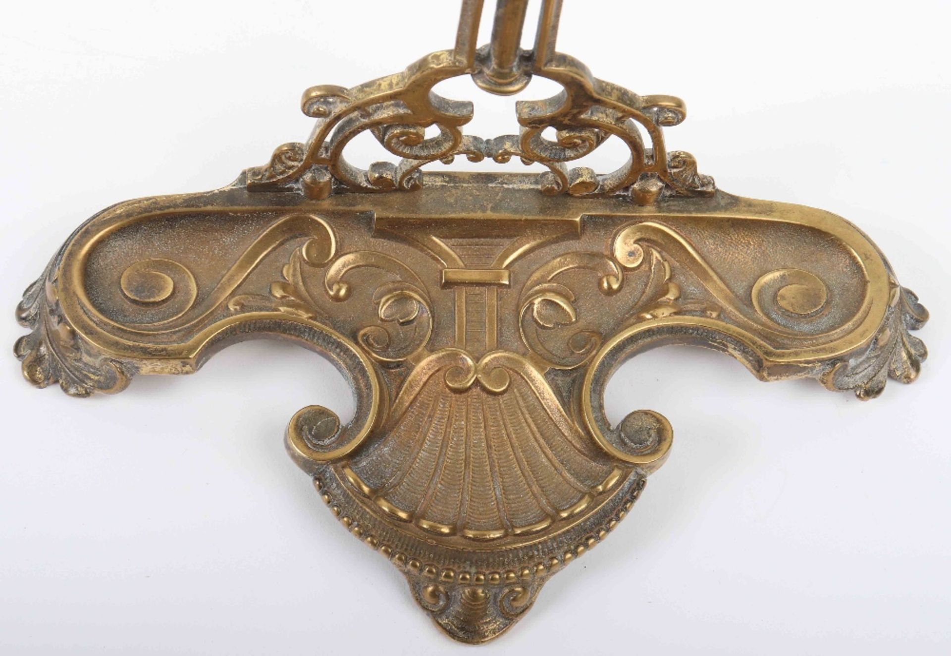 A 19th century gilt brass pocket watch stand on shield 10cmH - Bild 5 aus 9