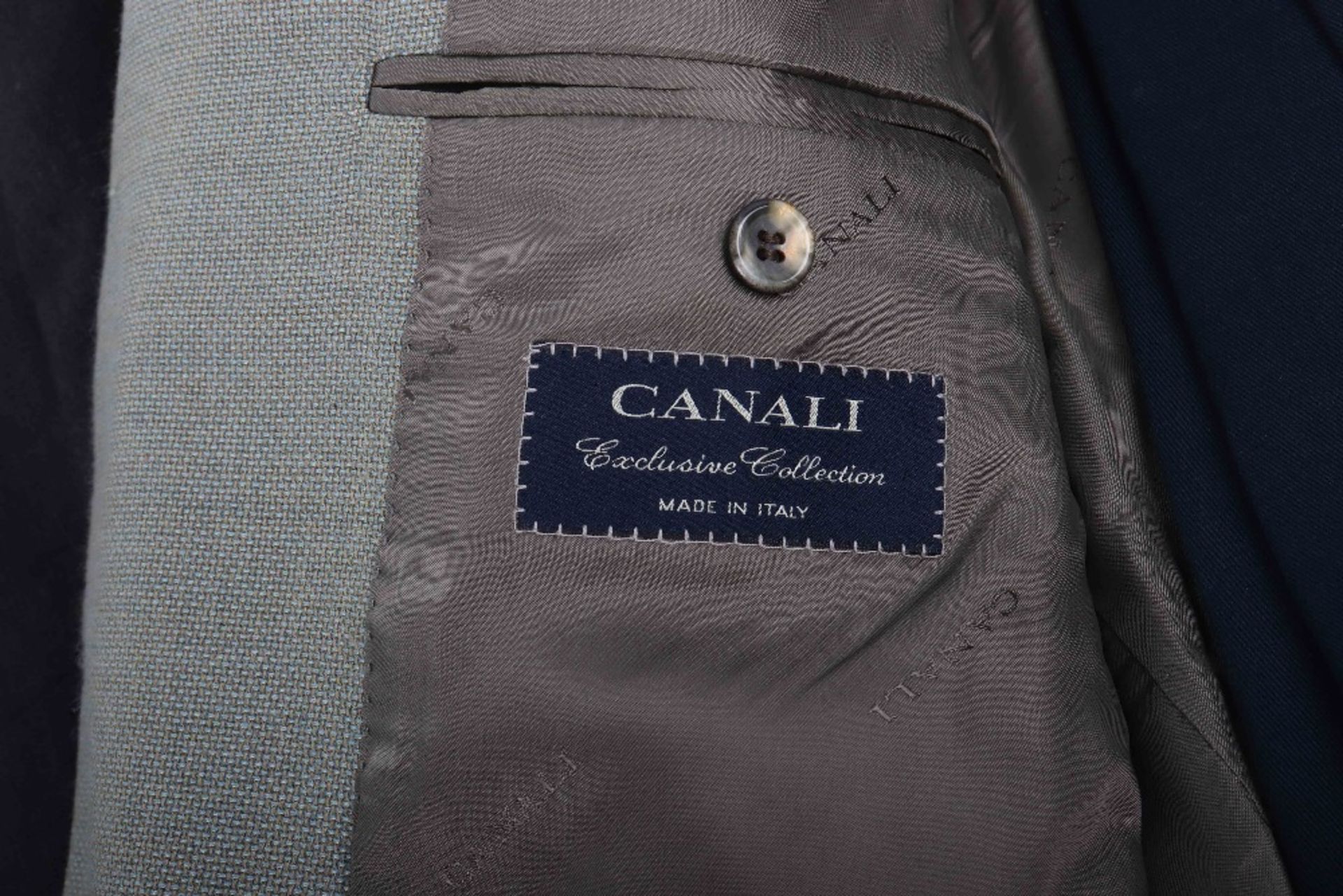 A selection of fine men’s suits and jackets, including an Ermenegildo Zegna, Canali, two Aquascutum - Image 5 of 6