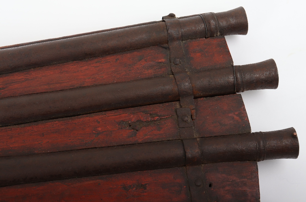 Rare Indian 5 Barrelled Matchlock Rampart Gun of ‘Duck’s Foot’ Type - Bild 3 aus 14