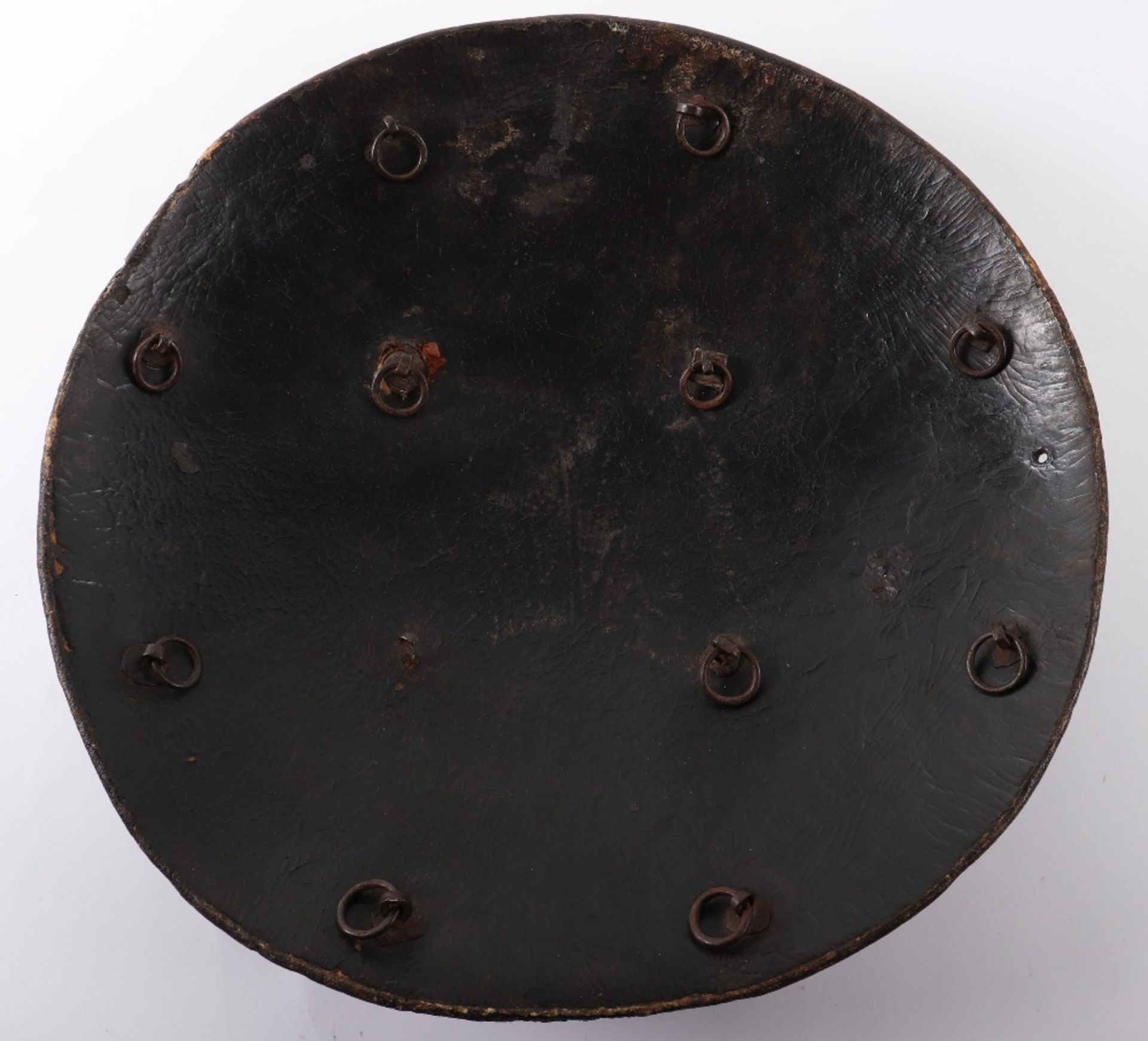 Indian Hide Shield Dhal, 18th or 19th Century - Bild 5 aus 8