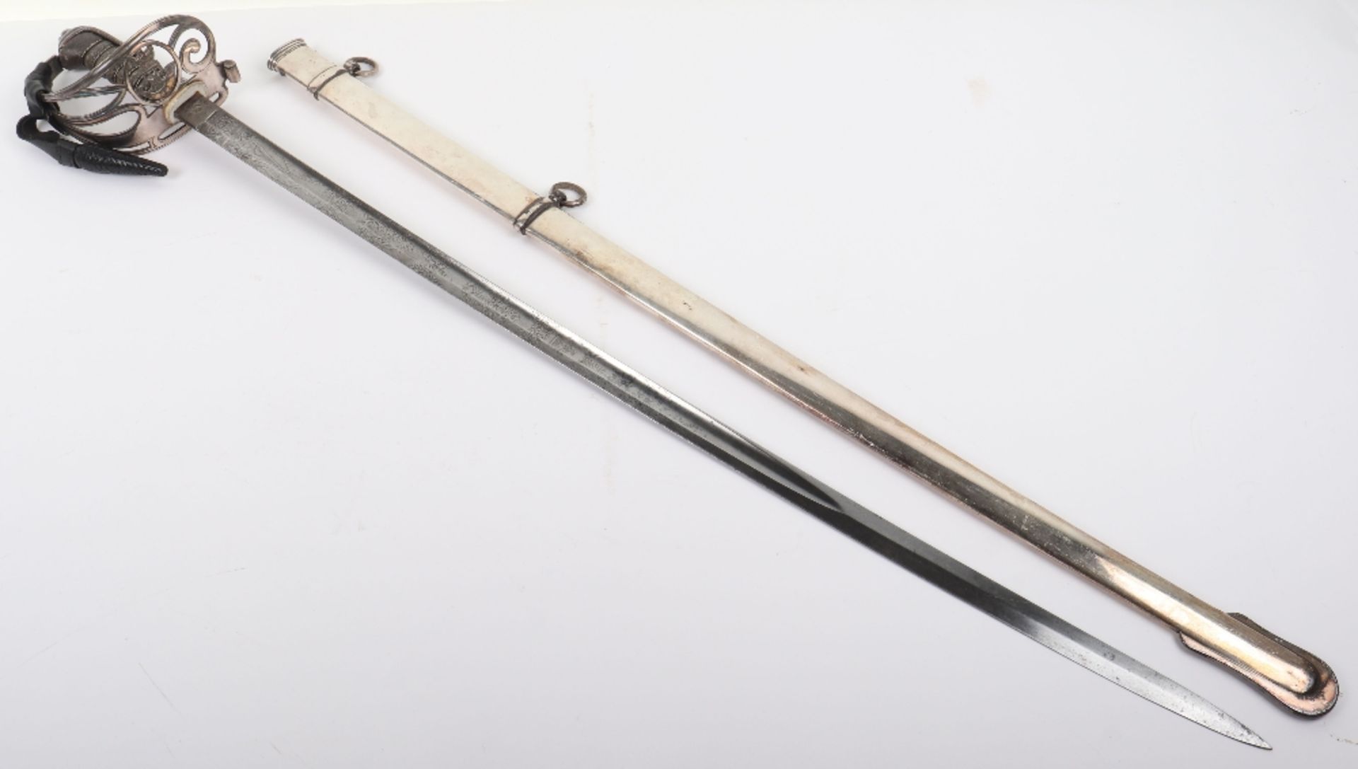 British 1845 Pattern Rifle Officers Sword - Image 16 of 17