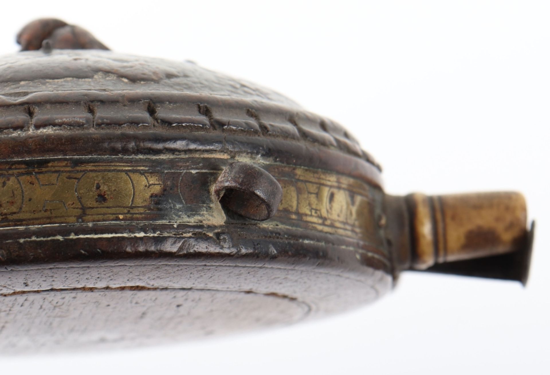 Circular Carved Wooden Powder Flask, European 17th Century - Image 6 of 7