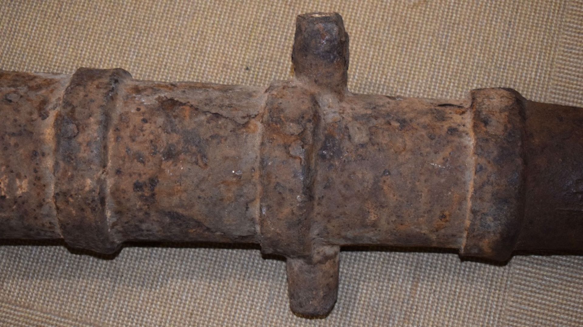 Heavy Chinese Cast Iron Cannon - Image 6 of 6