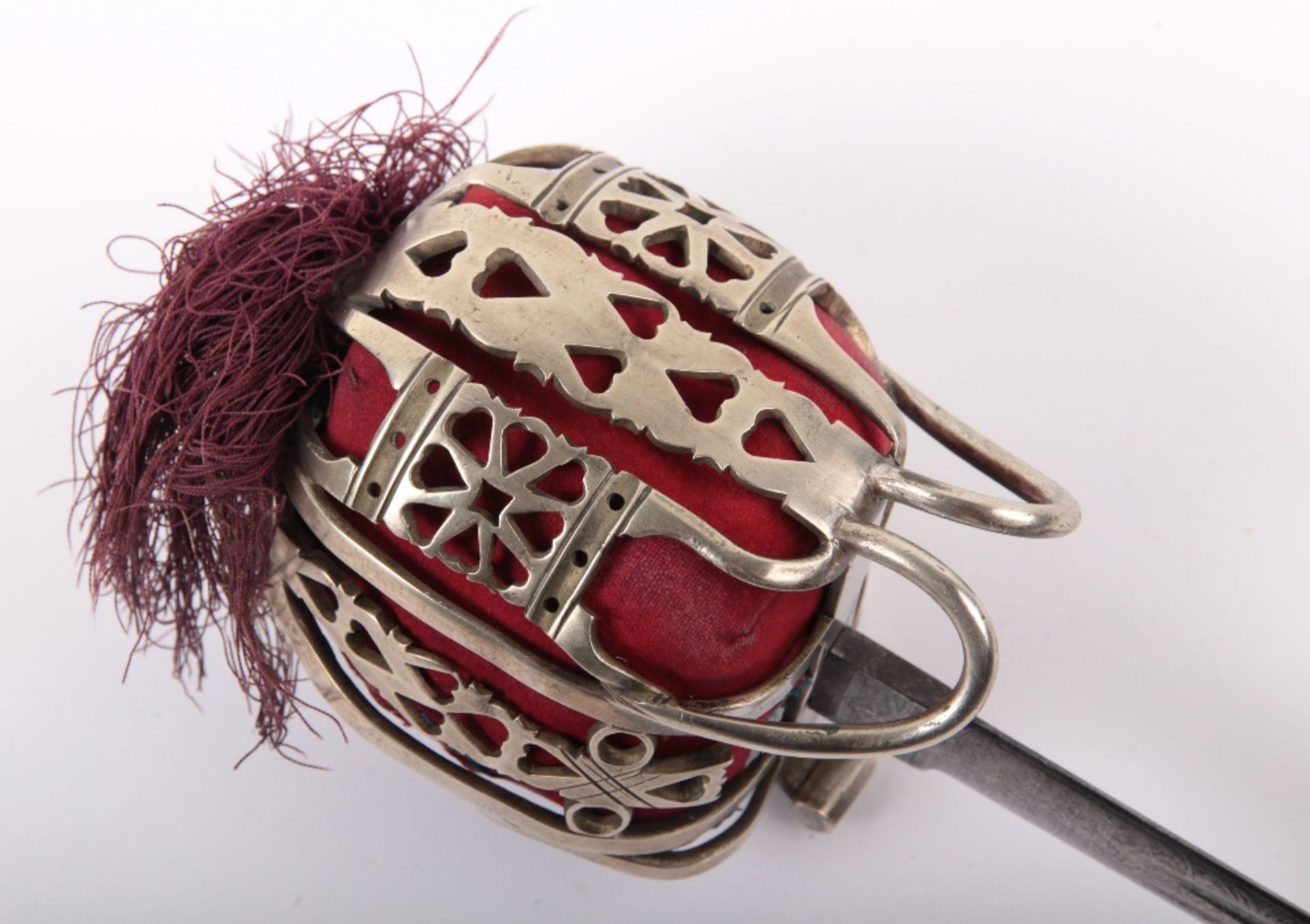 Charming and Well Made Victorian Scottish Basket Hilt Broadsword Built for a Child - Image 4 of 14