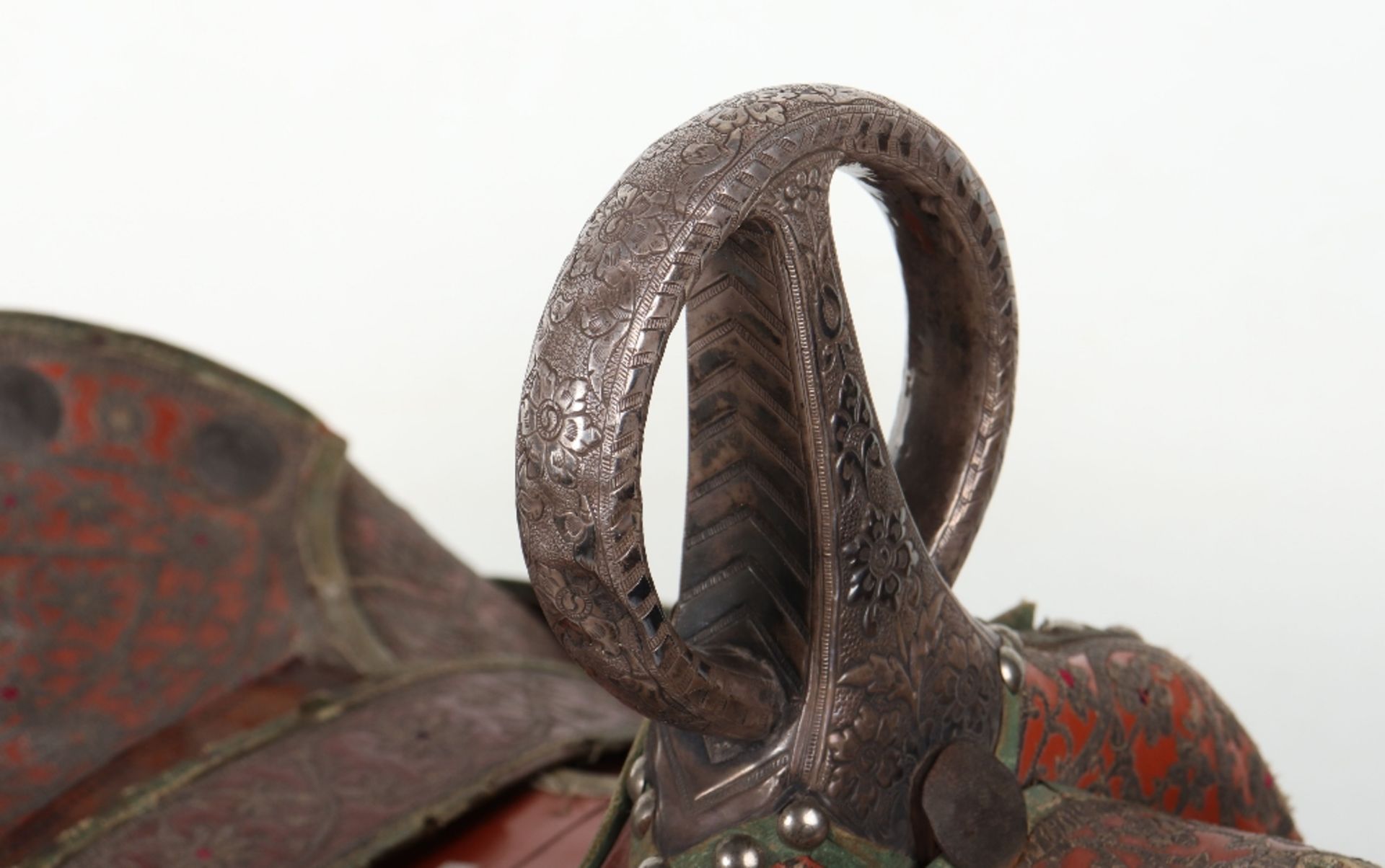 Fine and Scarce North Indian Saddle, Probably Late 19th or Early 20th Century - Image 8 of 12