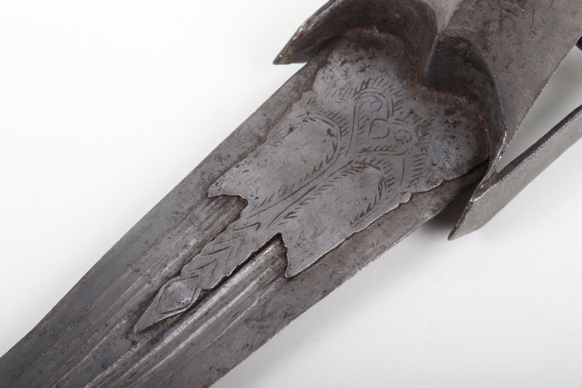 Indian Dagger Katar from Vijayanagara, Second Half of the 16th Century - Image 6 of 12